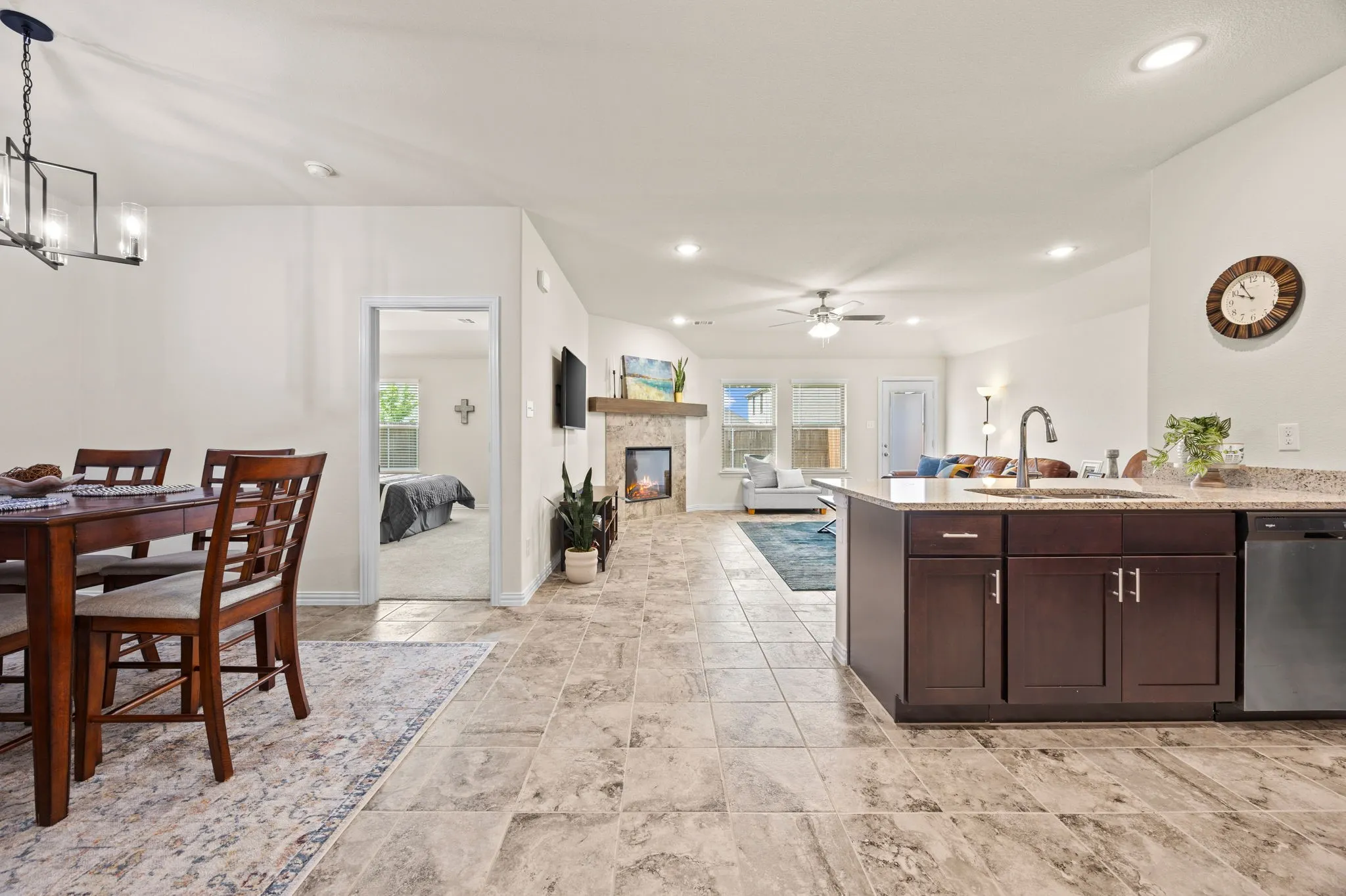 Single Family Residence For Rent in Hunt County , 3249 Glorioso Drive, Royse City, Texas 75189, 3 Bedroom, 3 Bathroom, 2 Garage spaces, 2,036 Sqft, built in 2023, mls#21356145, Real Estate Agent in Royse City, Homes For Rent in Hunt county, Homes For Rent in Royse City, Realtor in Royse City Texas, Real Estate Brokerage Independent Realty Texas, Luminita Cordes Realtor