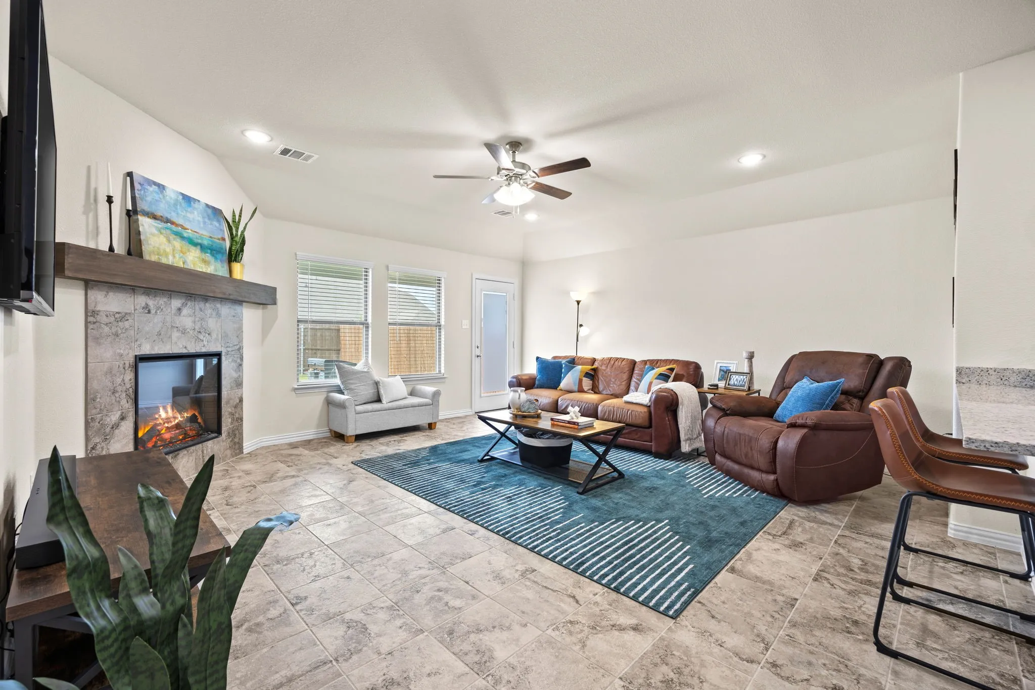 Single Family Residence For Rent in Hunt County , 3249 Glorioso Drive, Royse City, Texas 75189, 3 Bedroom, 3 Bathroom, 2 Garage spaces, 2,036 Sqft, built in 2023, mls#21356145, Real Estate Agent in Royse City, Homes For Rent in Hunt county, Homes For Rent in Royse City, Realtor in Royse City Texas, Real Estate Brokerage Independent Realty Texas, Luminita Cordes Realtor