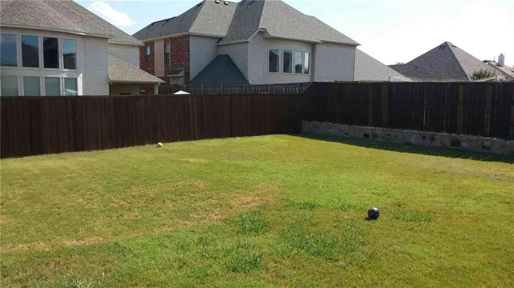 Single Family Residence For Rent in Collin County , 7701 Val Verde Drive, Mc Kinney, Texas 75071, 3 Bedroom, 2 Bathroom, 2 Garage spaces, 2,071 Sqft, built in 2005, mls#21354982, Real Estate Agent in Mc Kinney, Homes For Rent in Collin county, Homes For Rent in Mc Kinney, Realtor in Mc Kinney Texas, Real Estate Brokerage Independent Realty Texas, Luminita Cordes Realtor