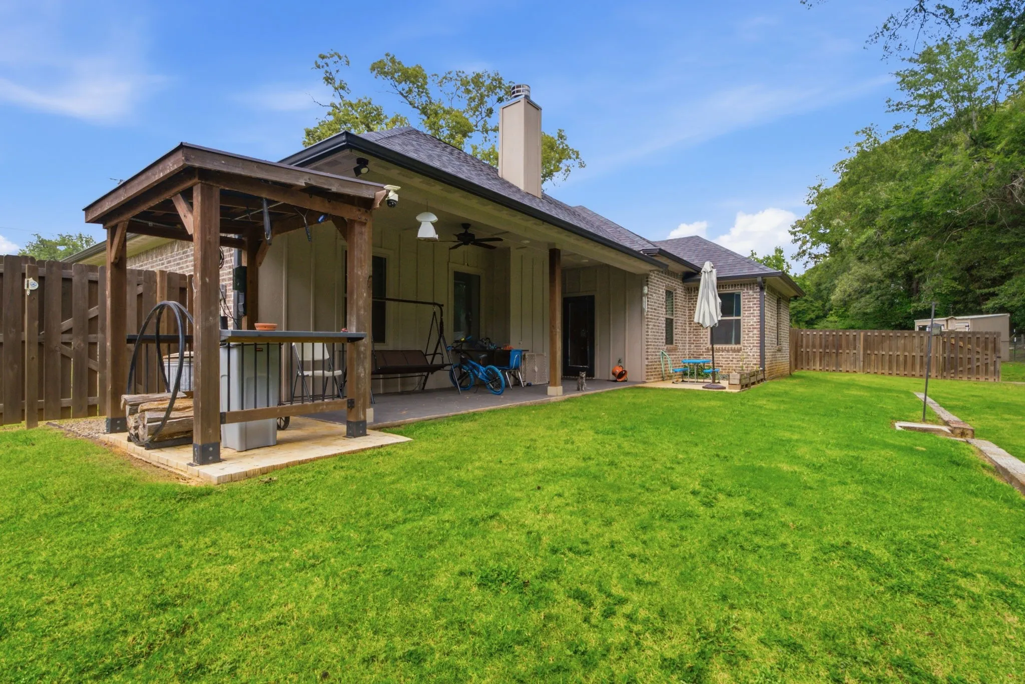 Single Family Residence For Sale in Smith County , 13497 Indian Drive, Tyler, Texas 75709, 3 Bedroom, 2 Bathroom, 2 Garage spaces, 1,775 Sqft, built in 2022, mls#21356142, Real Estate Agent in Tyler, Homes For Sale in Smith county, Homes For Sale in Tyler, Realtor in Tyler Texas, Real Estate Brokerage Independent Realty Texas, Luminita Cordes Realtor
