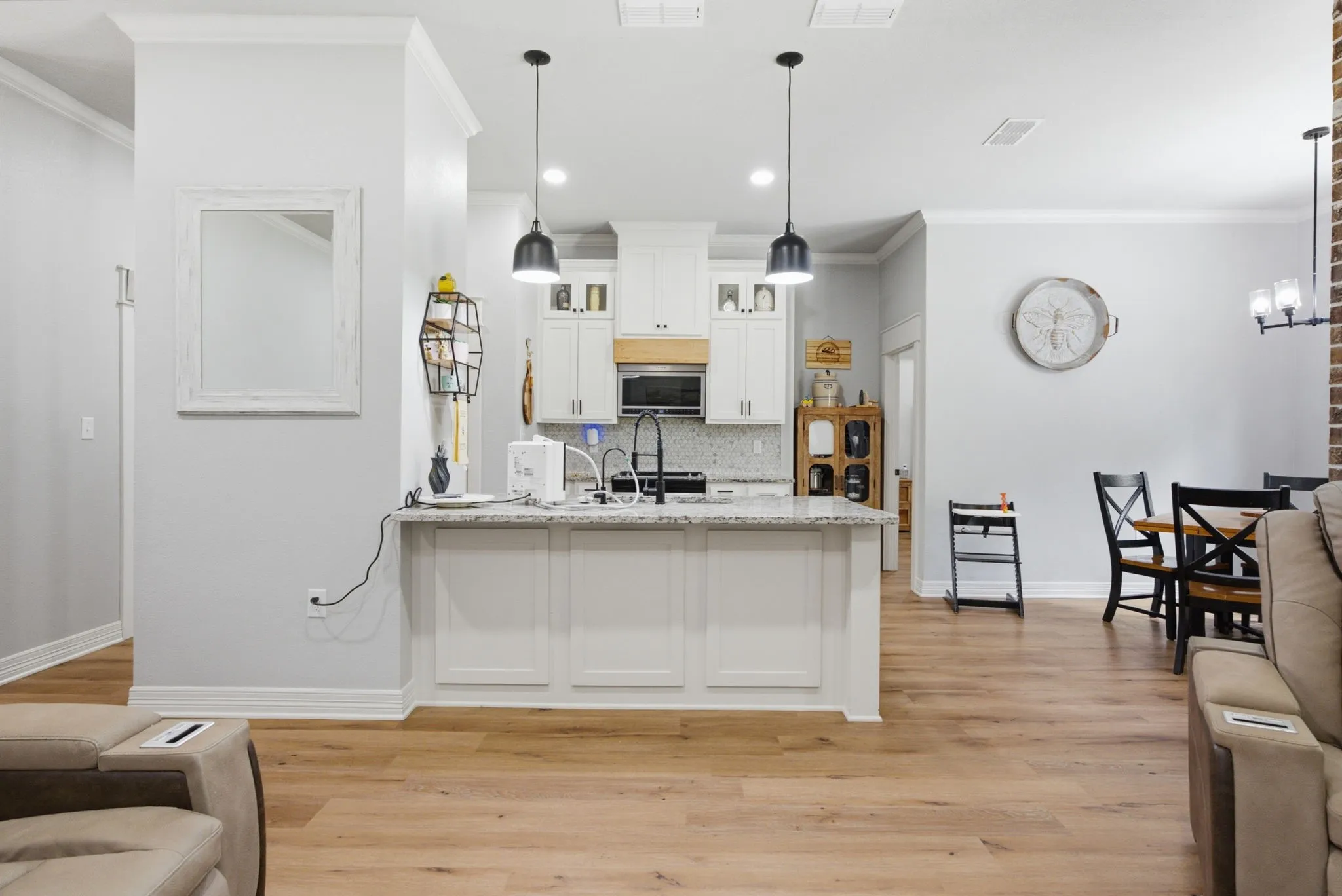 Single Family Residence For Sale in Smith County , 13497 Indian Drive, Tyler, Texas 75709, 3 Bedroom, 2 Bathroom, 2 Garage spaces, 1,775 Sqft, built in 2022, mls#21356142, Real Estate Agent in Tyler, Homes For Sale in Smith county, Homes For Sale in Tyler, Realtor in Tyler Texas, Real Estate Brokerage Independent Realty Texas, Luminita Cordes Realtor