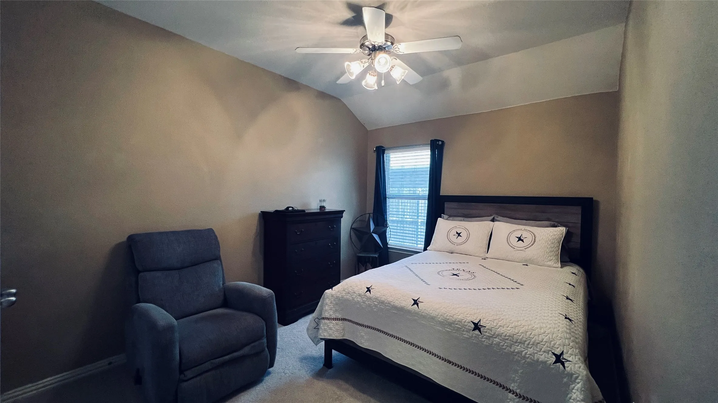 Single Family Residence For Rent in Collin County , 4405 Willow Wood Road, Melissa, Texas 75454, 3 Bedroom, 2 Bathroom, 2 Garage spaces, 1,801 Sqft, built in 2008, mls#21354776, Real Estate Agent in Melissa, Homes For Rent in Collin county, Homes For Rent in Melissa, Realtor in Melissa Texas, Real Estate Brokerage Independent Realty Texas, Luminita Cordes Realtor
