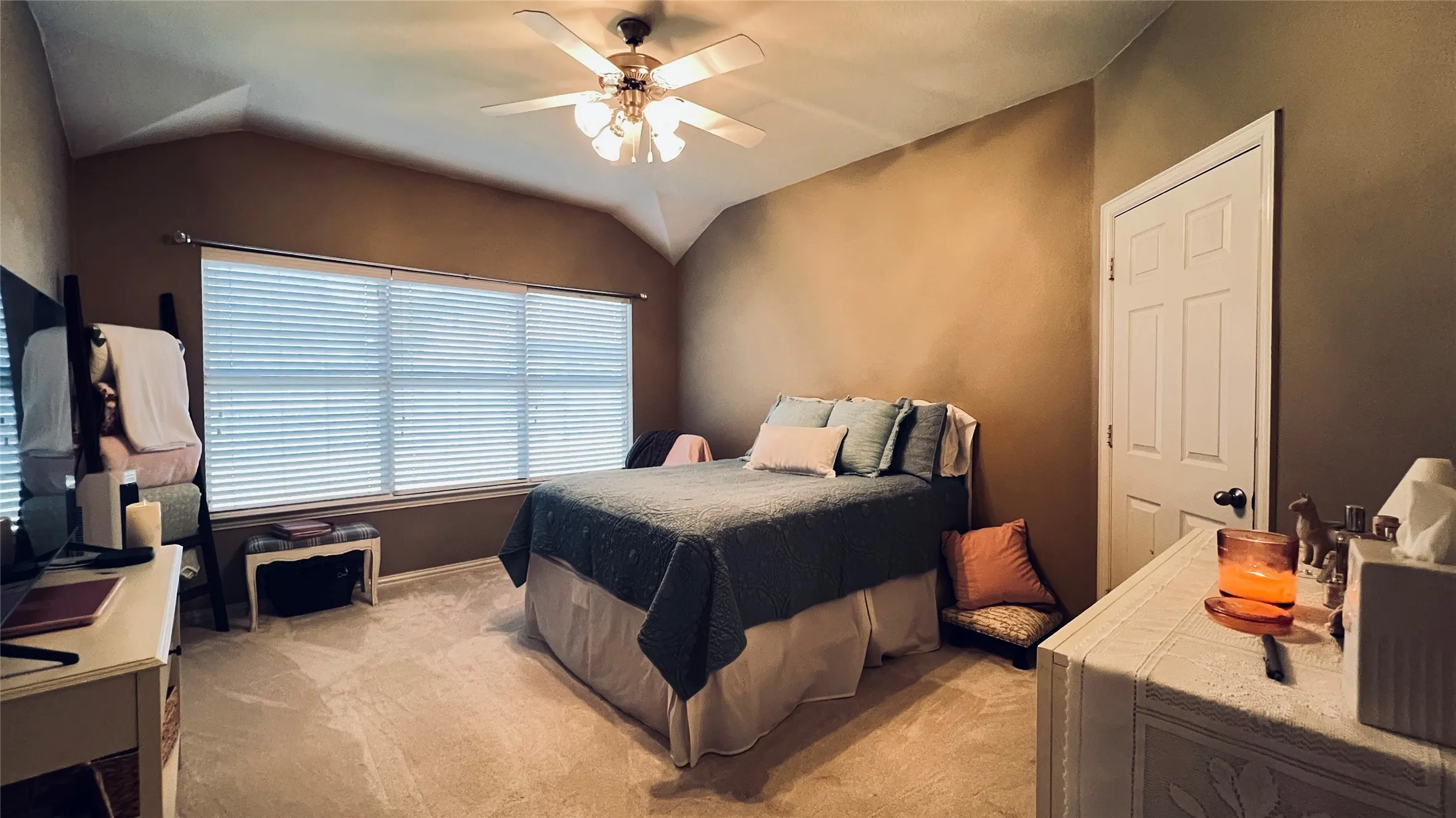 Single Family Residence For Rent in Collin County , 4405 Willow Wood Road, Melissa, Texas 75454, 3 Bedroom, 2 Bathroom, 2 Garage spaces, 1,801 Sqft, built in 2008, mls#21354776, Real Estate Agent in Melissa, Homes For Rent in Collin county, Homes For Rent in Melissa, Realtor in Melissa Texas, Real Estate Brokerage Independent Realty Texas, Luminita Cordes Realtor