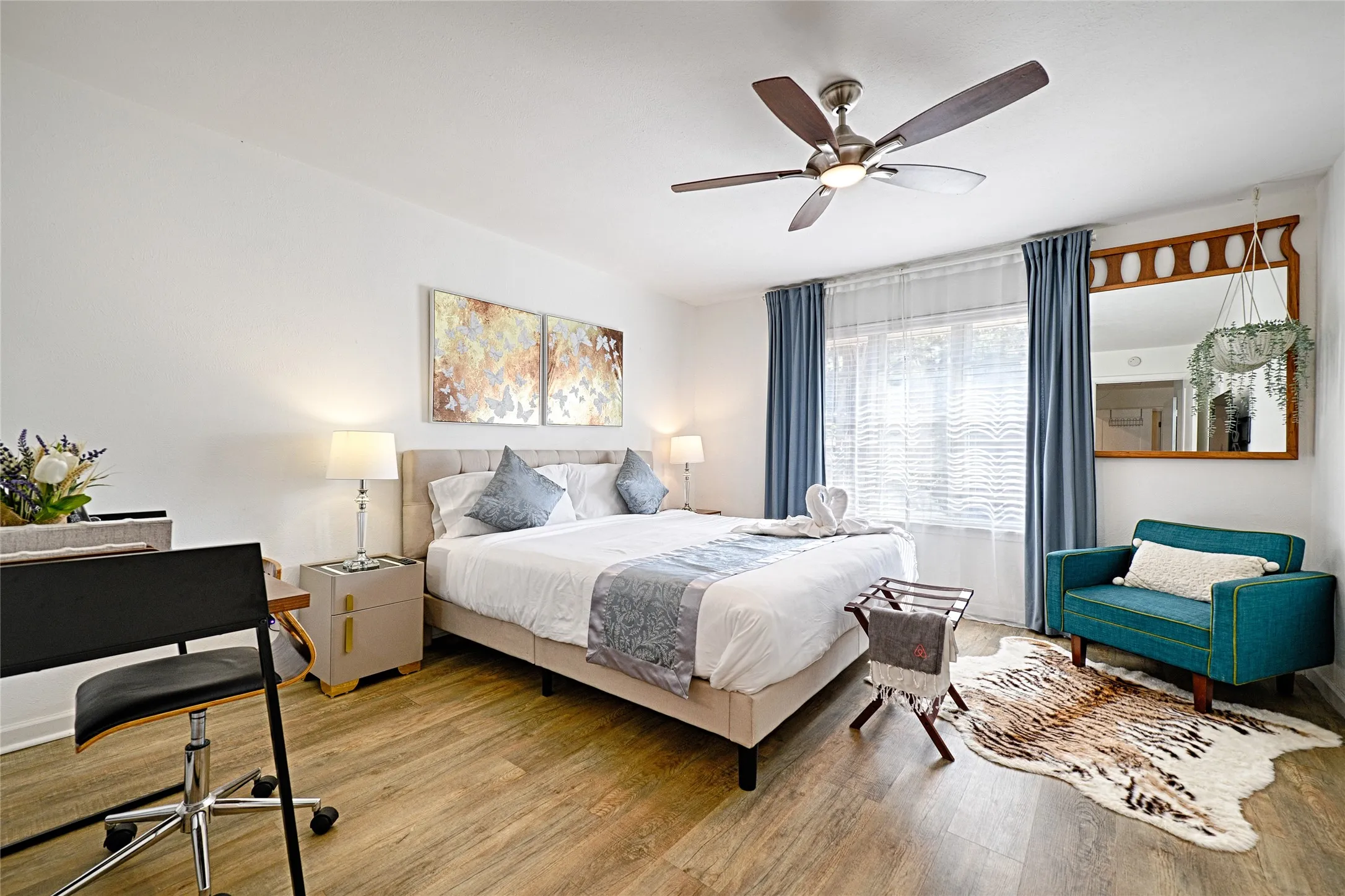 Townhouse For Rent in Dallas County , 13852 Brookgreen Drive, Dallas, Texas 75240, 2 Bedroom, 2 Bathroom, Garage spaces, 1,040 Sqft, built in 1969, Price $3,000, mls#21355696, Real Estate Agent in Dallas, Homes For Rent in Dallas county, Homes For Rent in Dallas, Realtor in Dallas Texas, Real Estate Brokerage Independent Realty Texas, Luminita Cordes Realtor