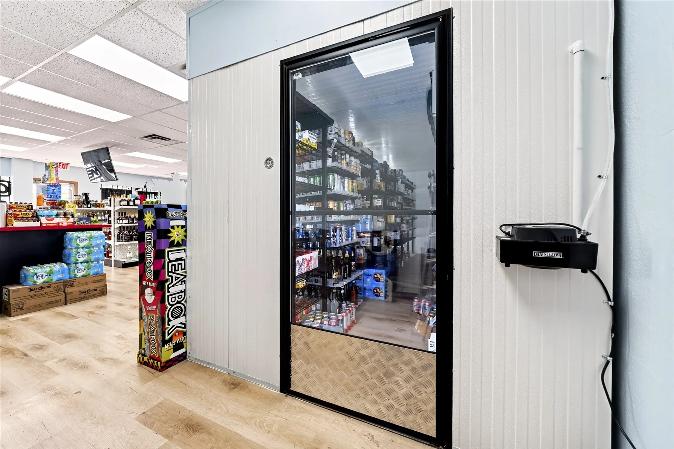 Retail For Sale in Tarrant County , 6000 Lt Jg Barnett Road, Fort Worth, Texas 76114, 0, 0, Garage spaces, 0 Sqft, built in 1950, mls#21348397, Real Estate Agent in Fort Worth, Homes For Sale in Tarrant county, Homes For Sale in Fort Worth, Realtor in Fort Worth Texas, Real Estate Brokerage Independent Realty Texas, Luminita Cordes Realtor