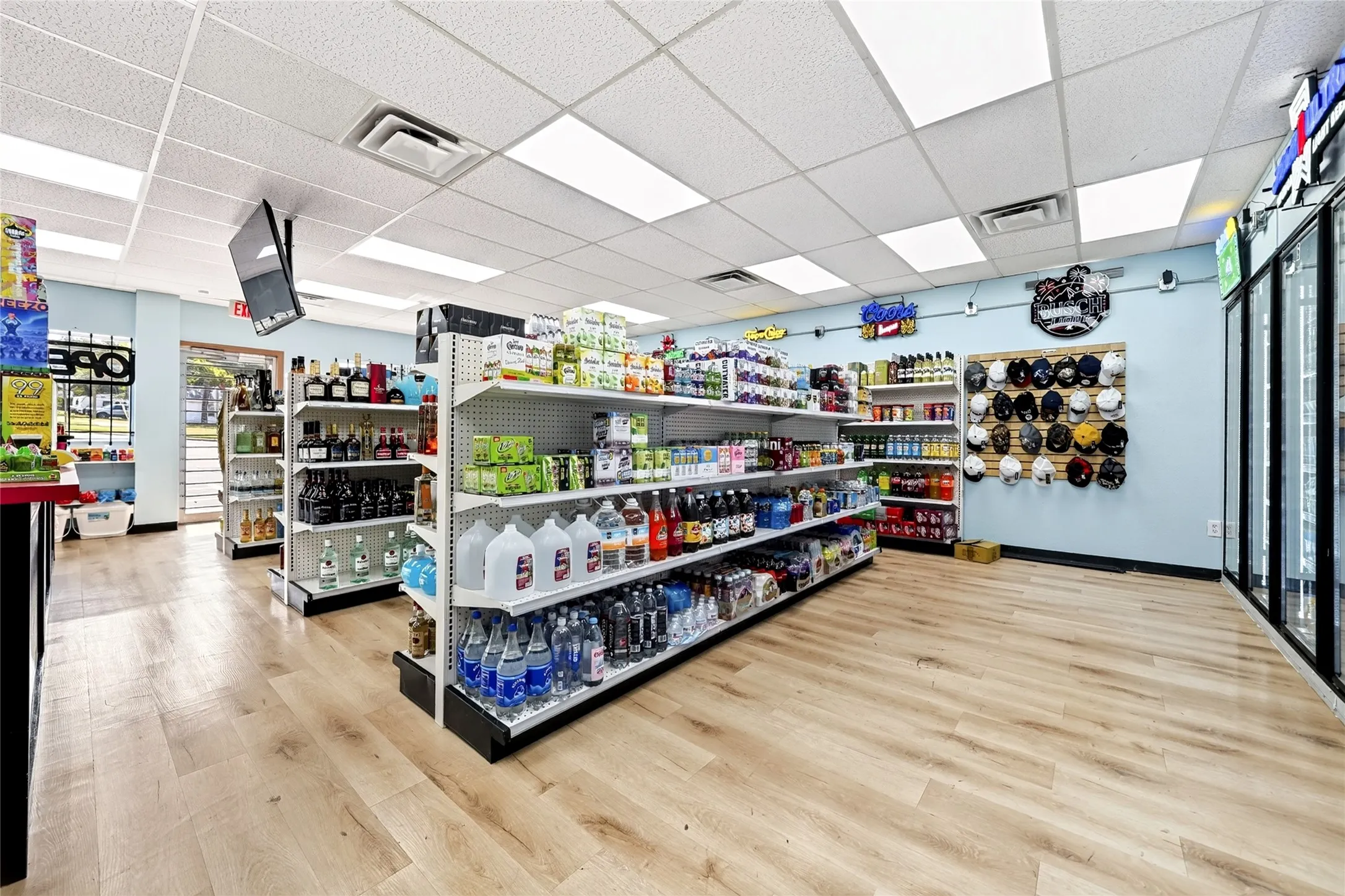 Retail For Sale in Tarrant County , 6000 Lt Jg Barnett Road, Fort Worth, Texas 76114, 0, 0, Garage spaces, 0 Sqft, built in 1950, mls#21348397, Real Estate Agent in Fort Worth, Homes For Sale in Tarrant county, Homes For Sale in Fort Worth, Realtor in Fort Worth Texas, Real Estate Brokerage Independent Realty Texas, Luminita Cordes Realtor