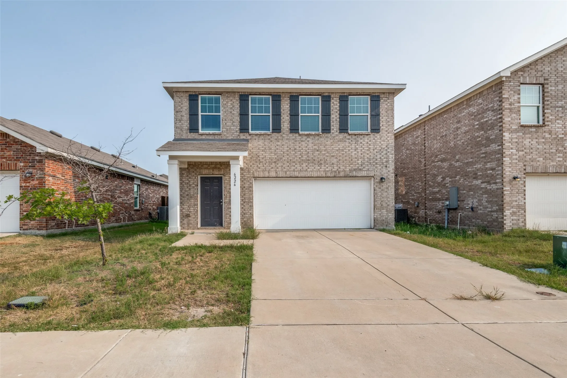 Single Family Residence For Sale in Kaufman County , 6226 Old Bridge Way, Forney, Texas 75126, 3 Bedroom, 3 Bathroom, 2 Garage spaces, 1,840 Sqft, built in 2022, mls#21356157, Real Estate Agent in Forney, Homes For Sale in Kaufman county, Homes For Sale in Forney, Realtor in Forney Texas, Real Estate Brokerage Independent Realty Texas, Luminita Cordes Realtor