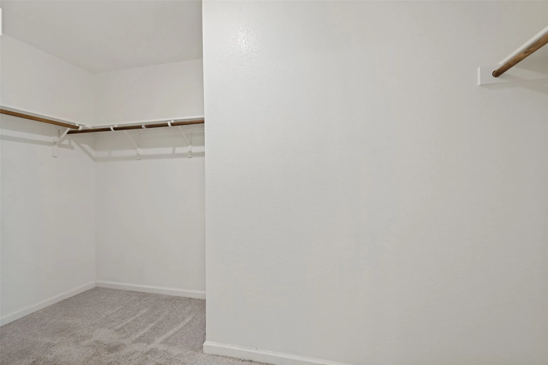 Single Family Residence For Sale in Kaufman County , 6226 Old Bridge Way, Forney, Texas 75126, 3 Bedroom, 3 Bathroom, 2 Garage spaces, 1,840 Sqft, built in 2022, mls#21356157, Real Estate Agent in Forney, Homes For Sale in Kaufman county, Homes For Sale in Forney, Realtor in Forney Texas, Real Estate Brokerage Independent Realty Texas, Luminita Cordes Realtor