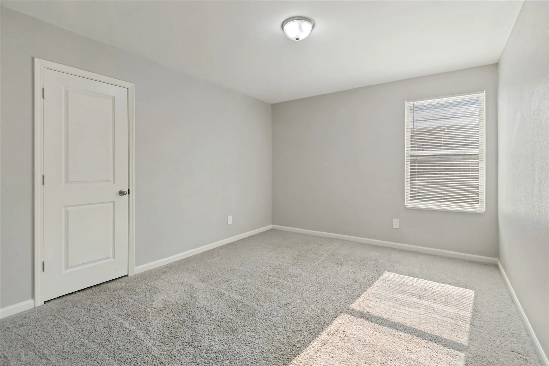 Single Family Residence For Sale in Kaufman County , 6226 Old Bridge Way, Forney, Texas 75126, 3 Bedroom, 3 Bathroom, 2 Garage spaces, 1,840 Sqft, built in 2022, mls#21356157, Real Estate Agent in Forney, Homes For Sale in Kaufman county, Homes For Sale in Forney, Realtor in Forney Texas, Real Estate Brokerage Independent Realty Texas, Luminita Cordes Realtor