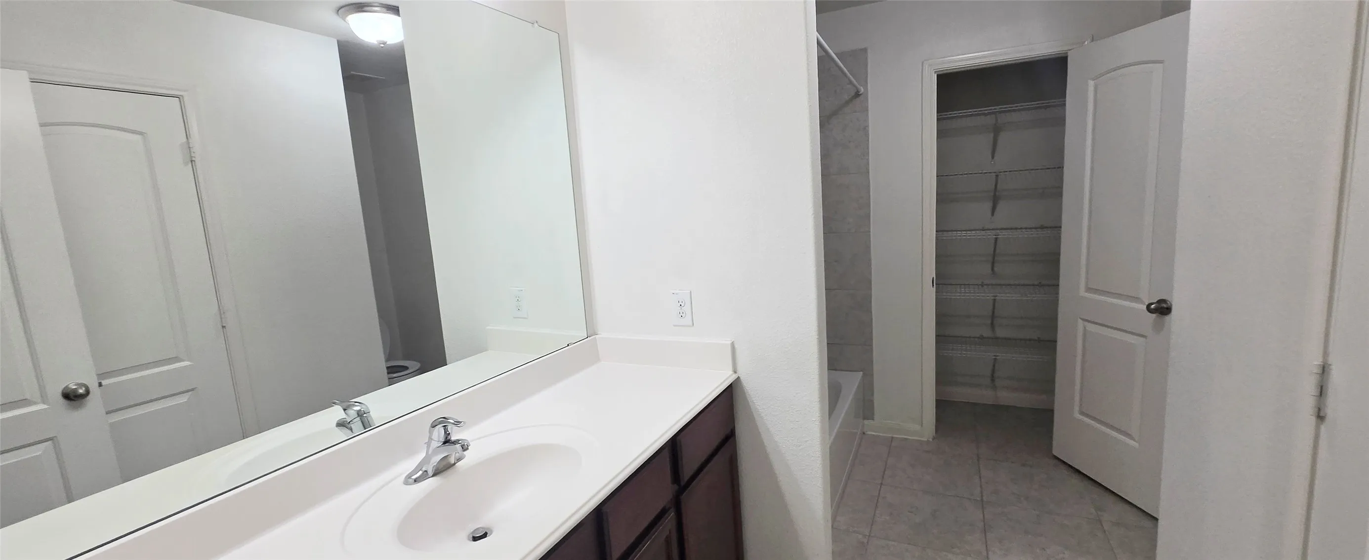 Single Family Residence For Rent in Collin County , 1825 Mesquite Lane, Anna, Texas 75409, 3 Bedroom, 2 Bathroom, 2 Garage spaces, 1,364 Sqft, built in 2015, mls#21356182, Real Estate Agent in Anna, Homes For Rent in Collin county, Homes For Rent in Anna, Realtor in Anna Texas, Real Estate Brokerage Independent Realty Texas, Luminita Cordes Realtor