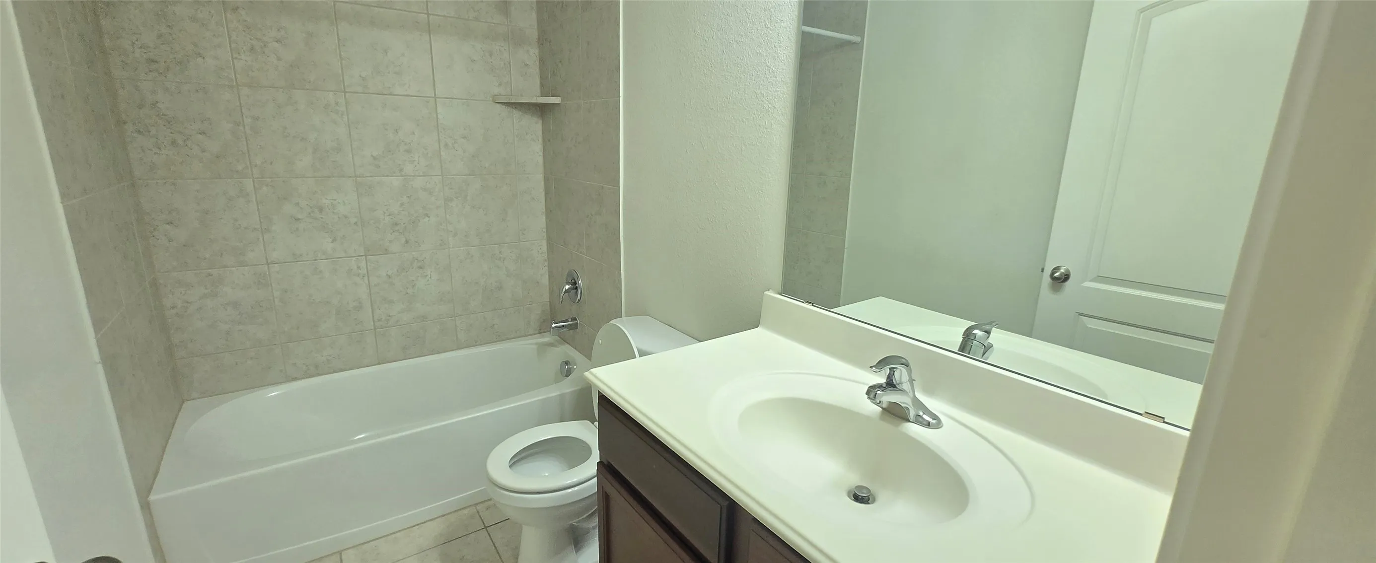 Single Family Residence For Rent in Collin County , 1825 Mesquite Lane, Anna, Texas 75409, 3 Bedroom, 2 Bathroom, 2 Garage spaces, 1,364 Sqft, built in 2015, mls#21356182, Real Estate Agent in Anna, Homes For Rent in Collin county, Homes For Rent in Anna, Realtor in Anna Texas, Real Estate Brokerage Independent Realty Texas, Luminita Cordes Realtor