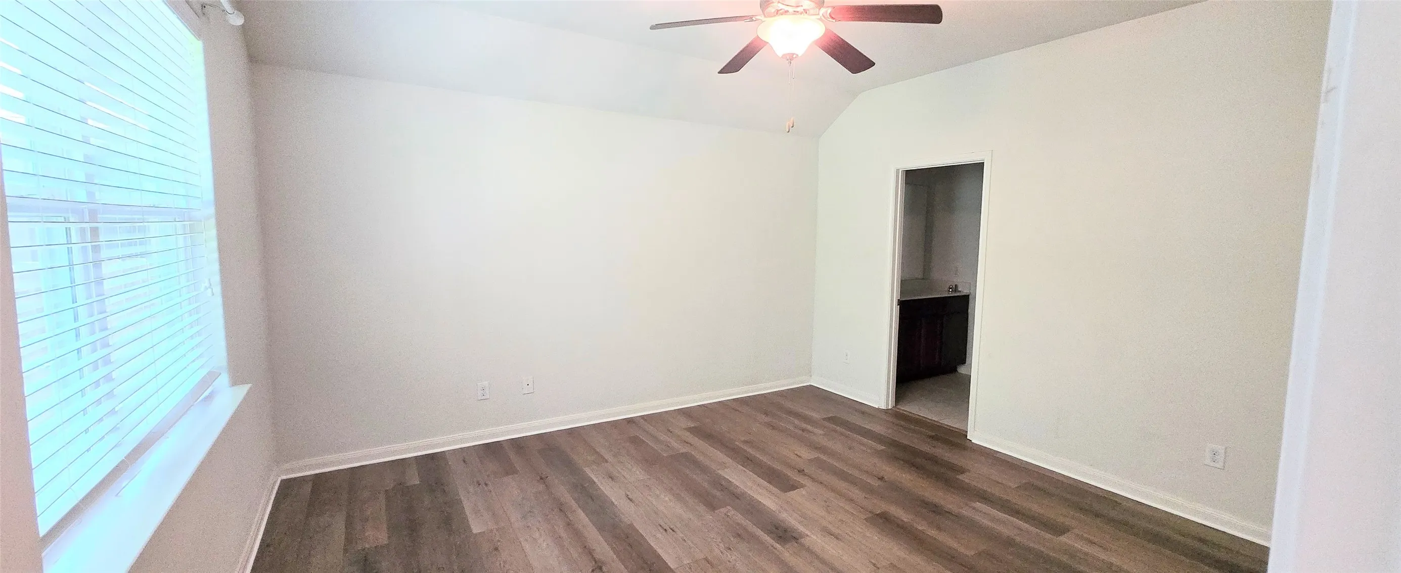 Single Family Residence For Rent in Collin County , 1825 Mesquite Lane, Anna, Texas 75409, 3 Bedroom, 2 Bathroom, 2 Garage spaces, 1,364 Sqft, built in 2015, mls#21356182, Real Estate Agent in Anna, Homes For Rent in Collin county, Homes For Rent in Anna, Realtor in Anna Texas, Real Estate Brokerage Independent Realty Texas, Luminita Cordes Realtor