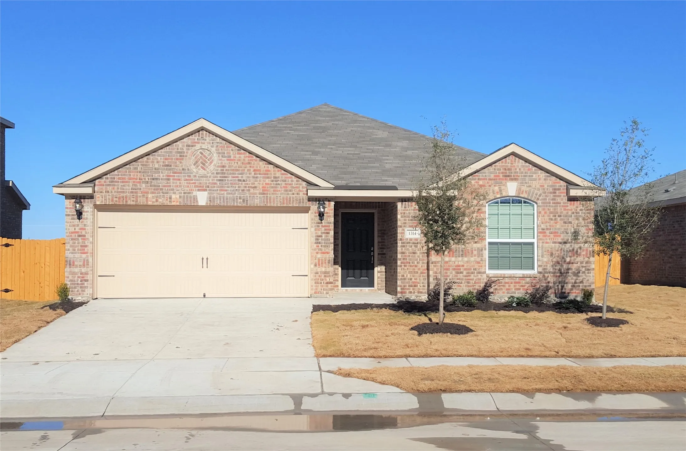 Single Family Residence For Rent in Collin County , 1314 Shumard Drive, Princeton, Texas 75407, 3 Bedroom, 2 Bathroom, 2 Garage spaces, 1,625 Sqft, built in 2016, mls#21356185, Real Estate Agent in Princeton, Homes For Rent in Collin county, Homes For Rent in Princeton, Realtor in Princeton Texas, Real Estate Brokerage Independent Realty Texas, Luminita Cordes Realtor