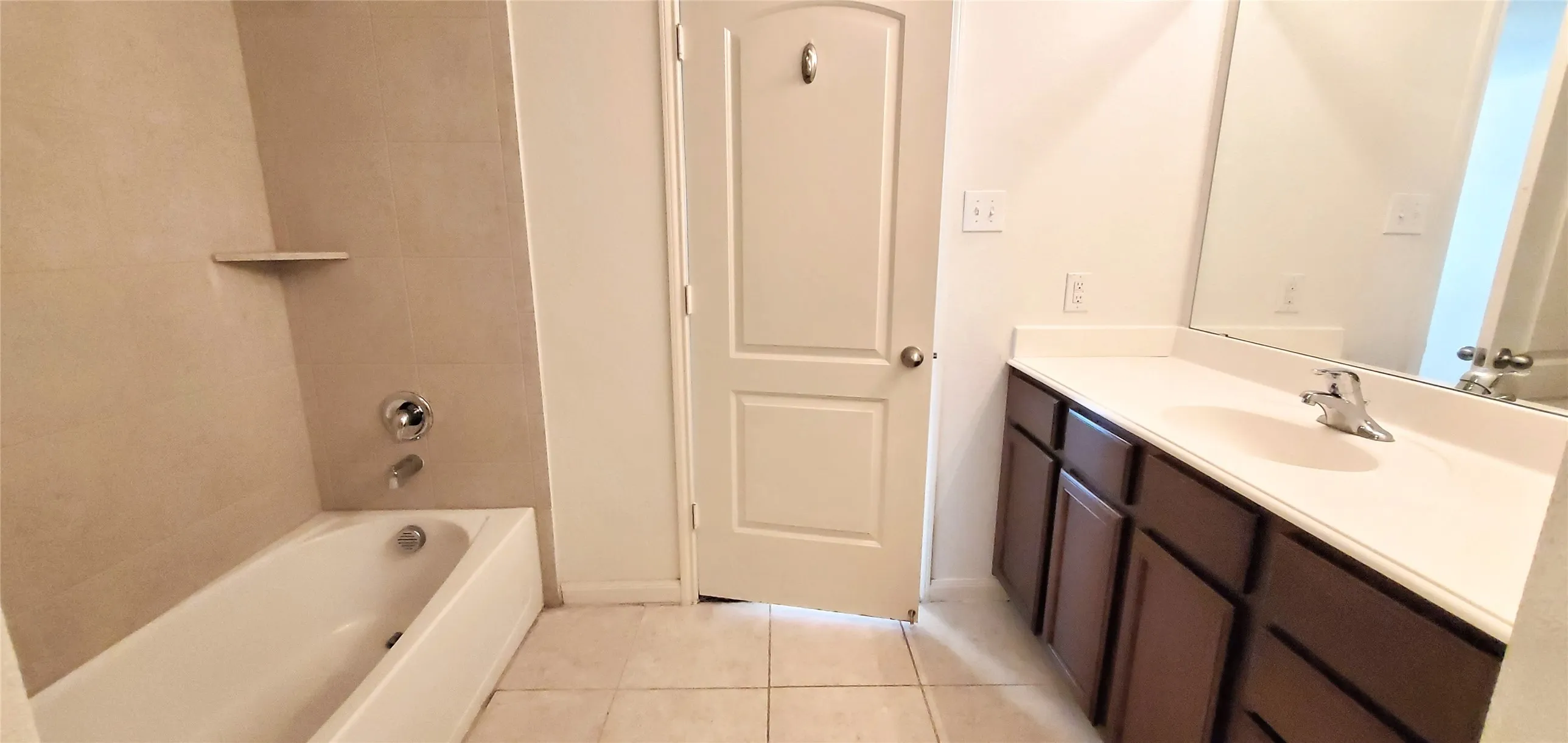 Single Family Residence For Rent in Collin County , 1314 Shumard Drive, Princeton, Texas 75407, 3 Bedroom, 2 Bathroom, 2 Garage spaces, 1,625 Sqft, built in 2016, mls#21356185, Real Estate Agent in Princeton, Homes For Rent in Collin county, Homes For Rent in Princeton, Realtor in Princeton Texas, Real Estate Brokerage Independent Realty Texas, Luminita Cordes Realtor