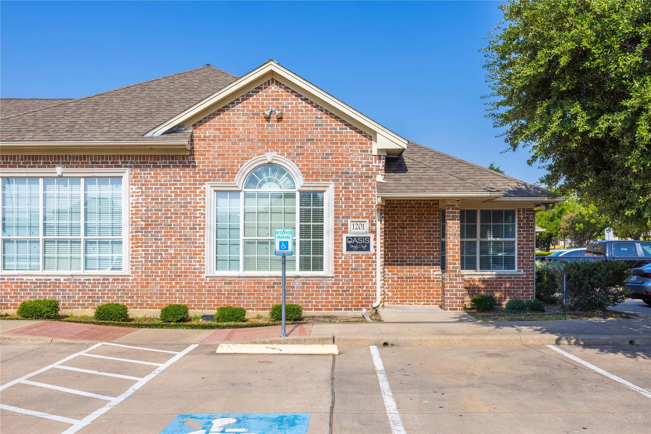 Office For Sale in Dallas County , 2840 Keller Springs Road 1201, Carrollton, Texas 75006, 0, 0, Garage spaces, 0 Sqft, built in 2004, mls#21324549, Real Estate Agent in Carrollton, Homes For Sale in Dallas county, Homes For Sale in Carrollton, Realtor in Carrollton Texas, Real Estate Brokerage Independent Realty Texas, Luminita Cordes Realtor
