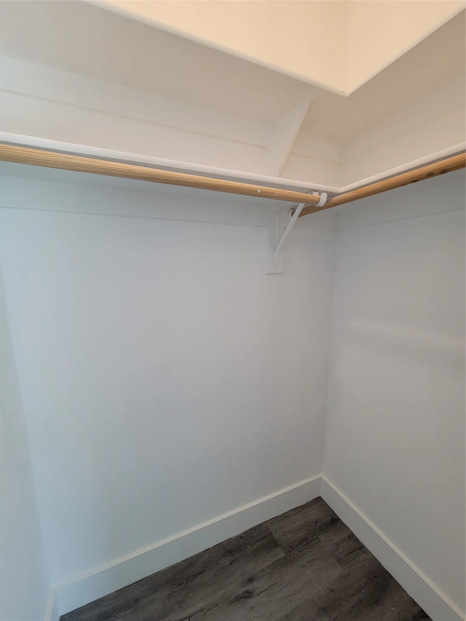 Single Family Residence For Rent in Dallas County , 3336 Noor Street, Dallas, Texas 75233, 4 Bedroom, 2 Bathroom, 2 Garage spaces, 1,490 Sqft, built in 2022, Price $2,400, mls#21356195, Real Estate Agent in Dallas, Homes For Rent in Dallas county, Homes For Rent in Dallas, Realtor in Dallas Texas, Real Estate Brokerage Independent Realty Texas, Luminita Cordes Realtor