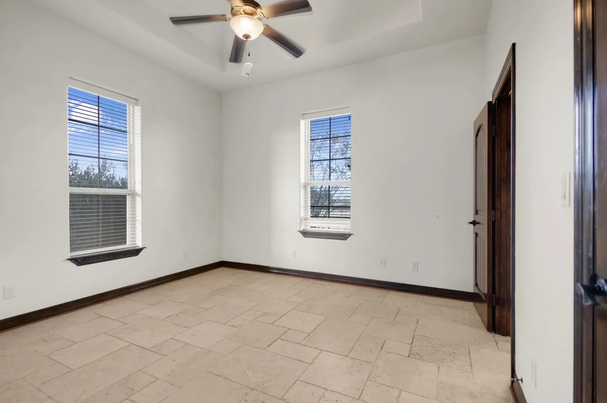 Single Family Residence For Sale in Smith County , 7820 Molina Drive, Tyler, Texas 75704, 6 Bedroom, 6 Bathroom, 3 Garage spaces, 4,008 Sqft, built in 2014, mls#21356180, Real Estate Agent in Tyler, Homes For Sale in Smith county, Homes For Sale in Tyler, Realtor in Tyler Texas, Real Estate Brokerage Independent Realty Texas, Luminita Cordes Realtor