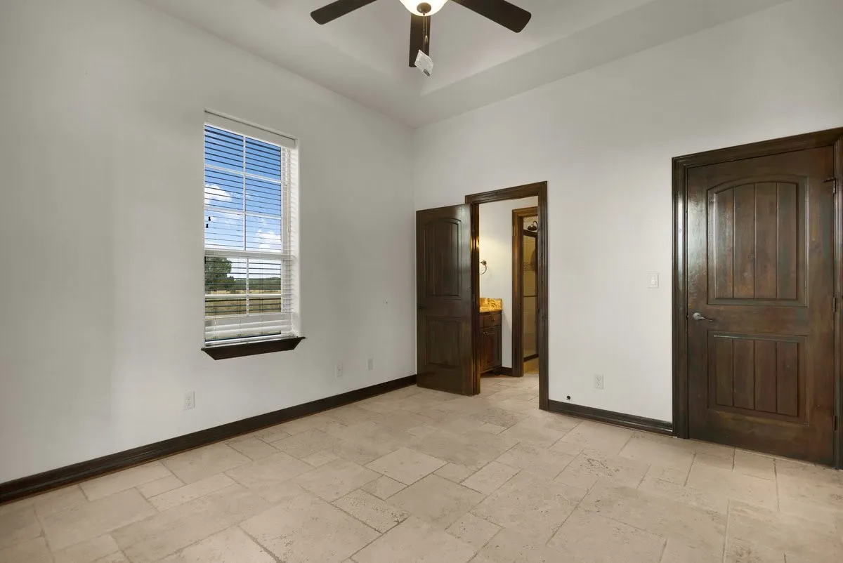 Single Family Residence For Sale in Smith County , 7820 Molina Drive, Tyler, Texas 75704, 6 Bedroom, 6 Bathroom, 3 Garage spaces, 4,008 Sqft, built in 2014, mls#21356180, Real Estate Agent in Tyler, Homes For Sale in Smith county, Homes For Sale in Tyler, Realtor in Tyler Texas, Real Estate Brokerage Independent Realty Texas, Luminita Cordes Realtor