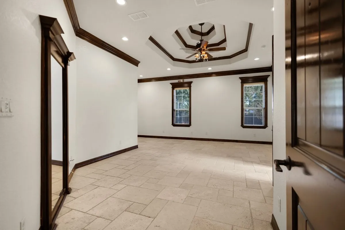 Single Family Residence For Sale in Smith County , 7820 Molina Drive, Tyler, Texas 75704, 6 Bedroom, 6 Bathroom, 3 Garage spaces, 4,008 Sqft, built in 2014, mls#21356180, Real Estate Agent in Tyler, Homes For Sale in Smith county, Homes For Sale in Tyler, Realtor in Tyler Texas, Real Estate Brokerage Independent Realty Texas, Luminita Cordes Realtor