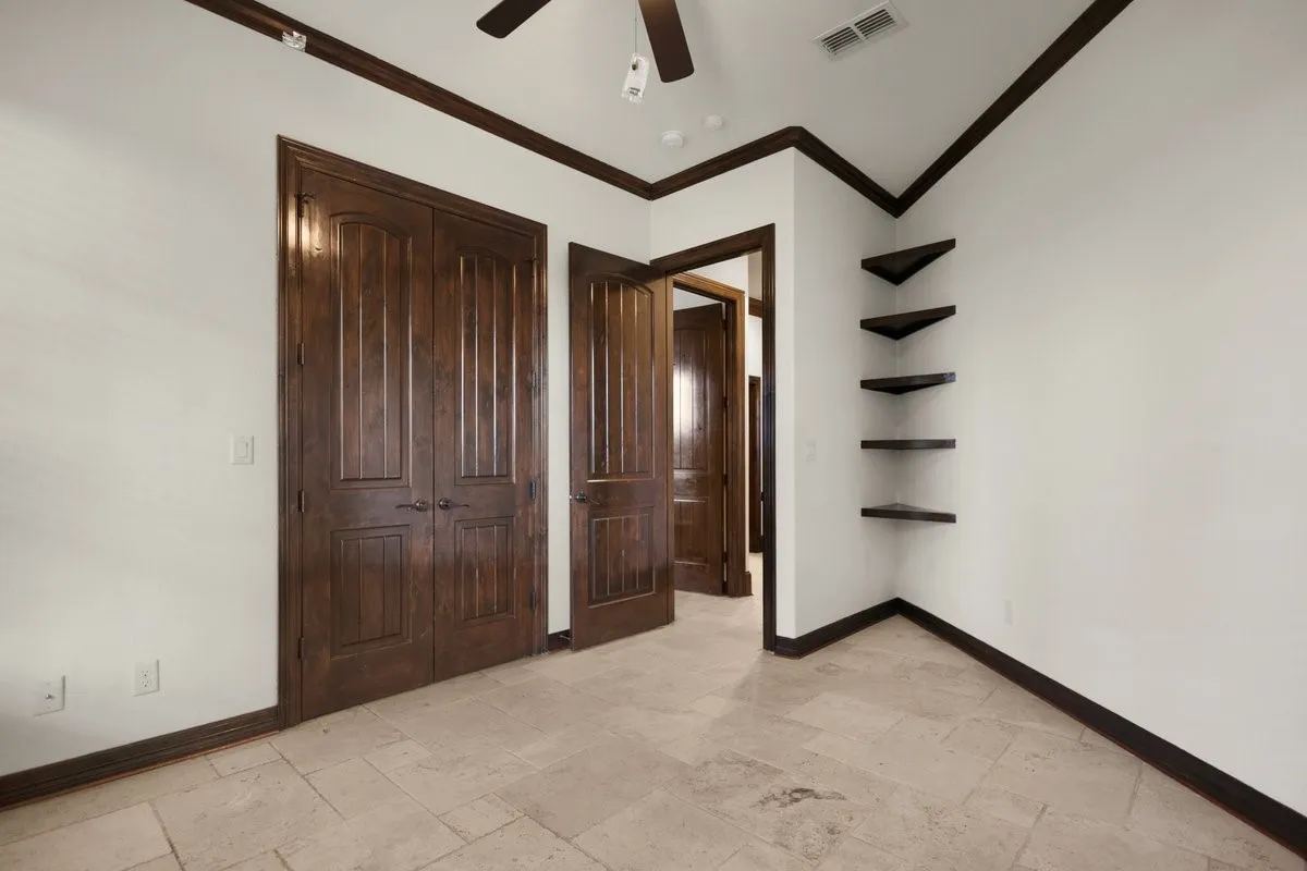 Single Family Residence For Sale in Smith County , 7820 Molina Drive, Tyler, Texas 75704, 6 Bedroom, 6 Bathroom, 3 Garage spaces, 4,008 Sqft, built in 2014, mls#21356180, Real Estate Agent in Tyler, Homes For Sale in Smith county, Homes For Sale in Tyler, Realtor in Tyler Texas, Real Estate Brokerage Independent Realty Texas, Luminita Cordes Realtor