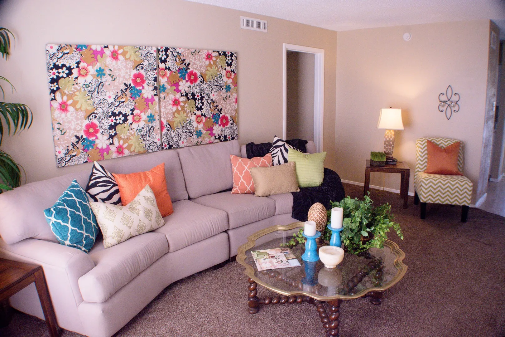 Apartment For Rent in Taylor County , 2800 Sayles Boulevard 15 B, Abilene, Texas 79605, 3 Bedroom, 2 Bathroom, Garage spaces, 1,500 Sqft, built in 1966, mls#21356224, Real Estate Agent in Abilene, Homes For Rent in Taylor county, Homes For Rent in Abilene, Realtor in Abilene Texas, Real Estate Brokerage Independent Realty Texas, Luminita Cordes Realtor