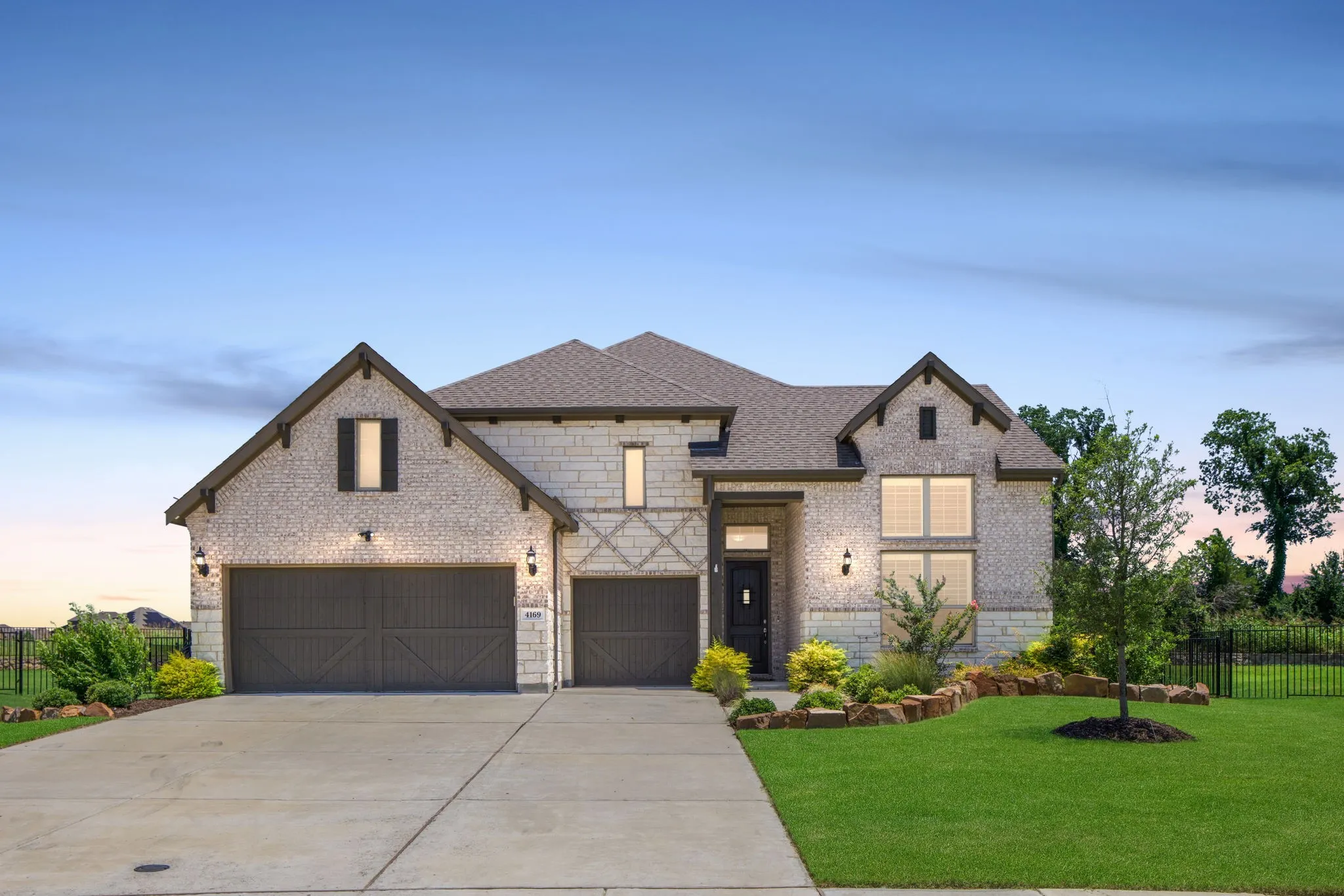 Single Family Residence For Sale in Kaufman County , 4169 Yellow Jasmine Lane, Heath, Texas 75126, 4 Bedroom, 3 Bathroom, 3 Garage spaces, 2,900 Sqft, built in 2022, mls#21355127, Real Estate Agent in Heath, Homes For Sale in Kaufman county, Homes For Sale in Heath, Realtor in Heath Texas, Real Estate Brokerage Independent Realty Texas, Luminita Cordes Realtor
