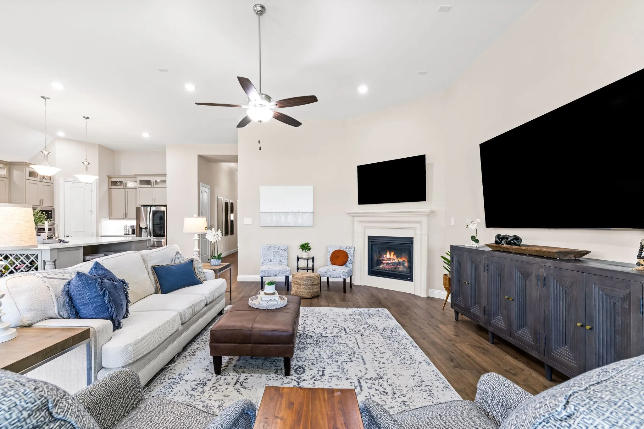 Single Family Residence For Sale in Kaufman County , 4169 Yellow Jasmine Lane, Heath, Texas 75126, 4 Bedroom, 3 Bathroom, 3 Garage spaces, 2,900 Sqft, built in 2022, mls#21355127, Real Estate Agent in Heath, Homes For Sale in Kaufman county, Homes For Sale in Heath, Realtor in Heath Texas, Real Estate Brokerage Independent Realty Texas, Luminita Cordes Realtor