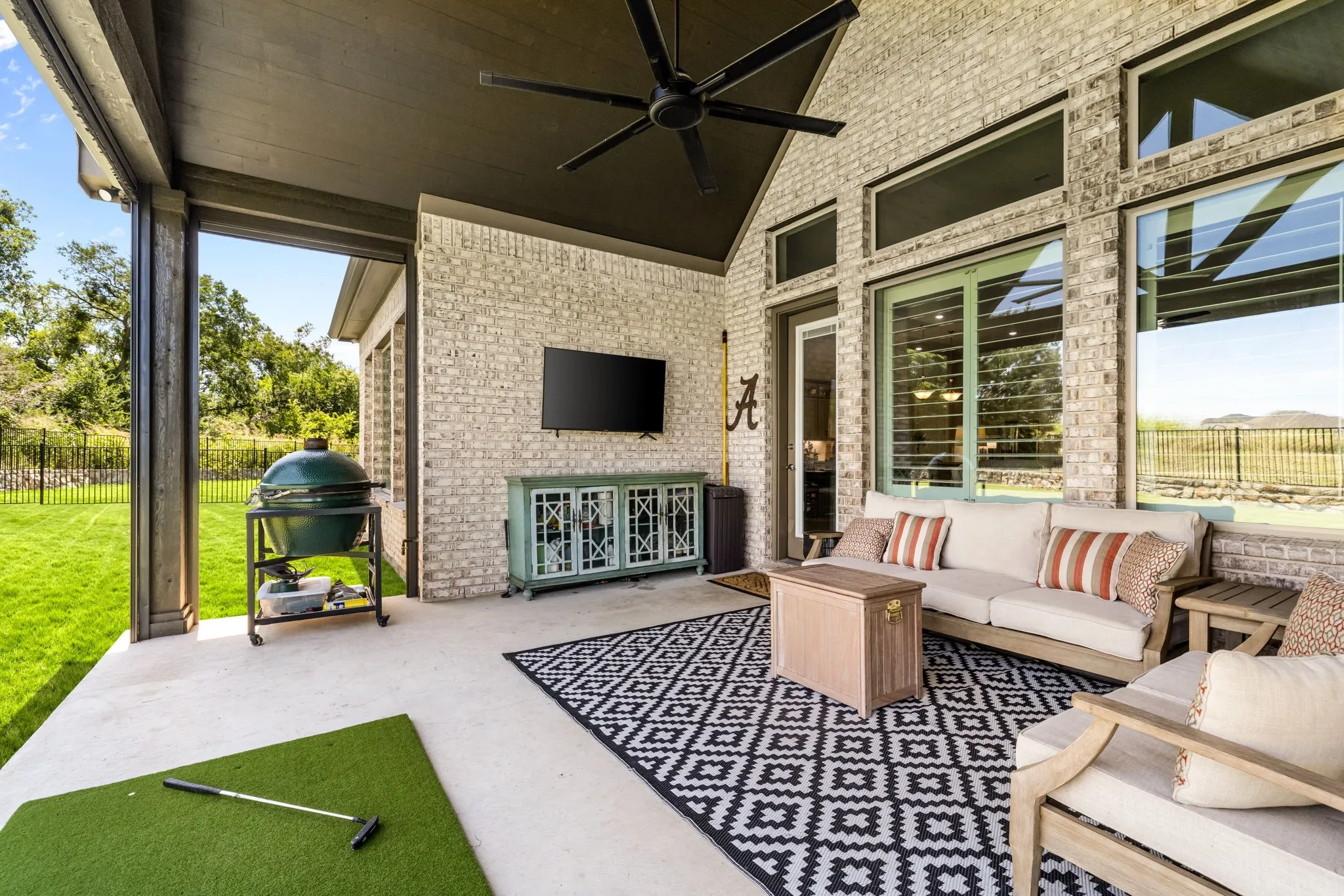 Single Family Residence For Sale in Kaufman County , 4169 Yellow Jasmine Lane, Heath, Texas 75126, 4 Bedroom, 3 Bathroom, 3 Garage spaces, 2,900 Sqft, built in 2022, mls#21355127, Real Estate Agent in Heath, Homes For Sale in Kaufman county, Homes For Sale in Heath, Realtor in Heath Texas, Real Estate Brokerage Independent Realty Texas, Luminita Cordes Realtor