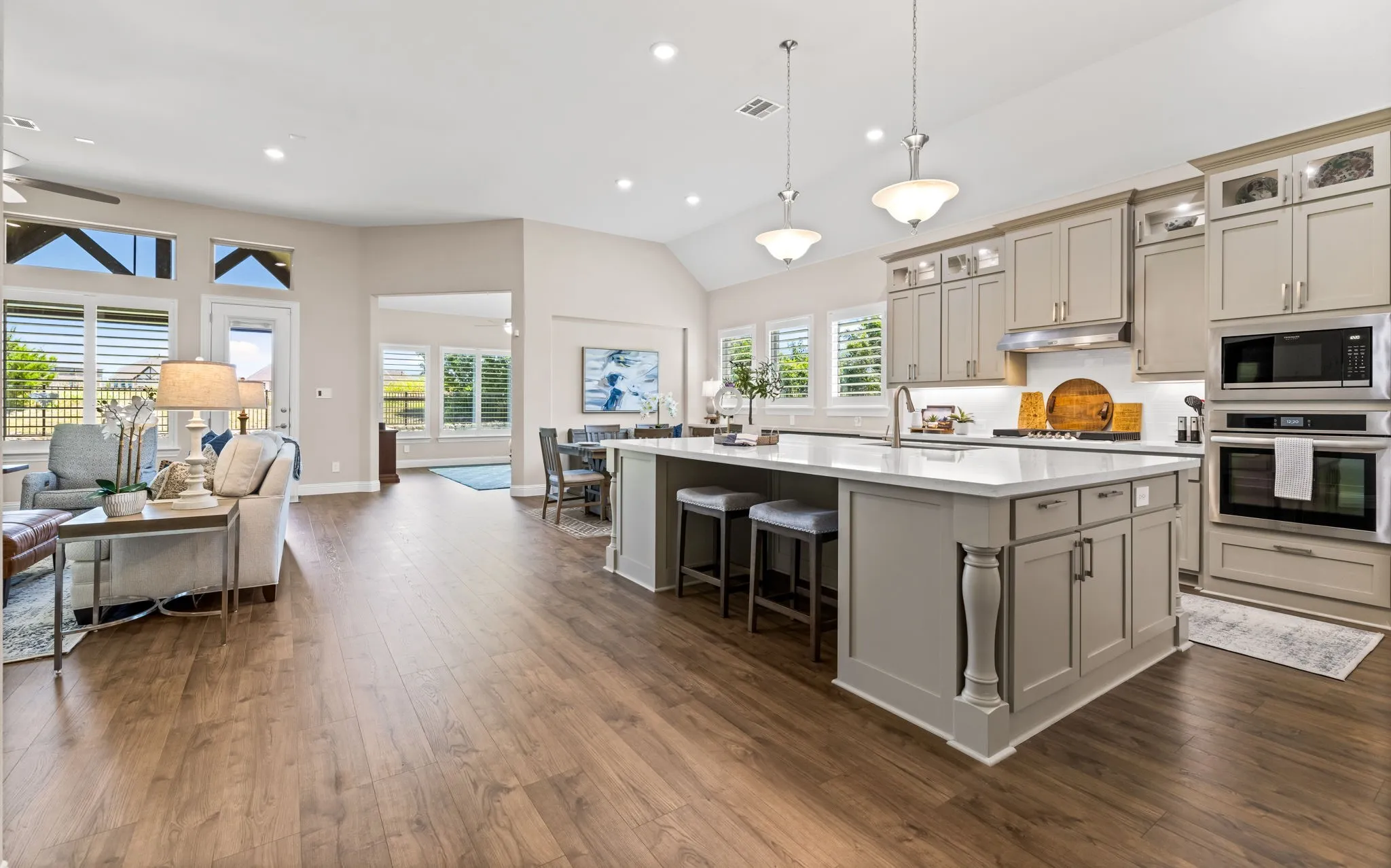Single Family Residence For Sale in Kaufman County , 4169 Yellow Jasmine Lane, Heath, Texas 75126, 4 Bedroom, 3 Bathroom, 3 Garage spaces, 2,900 Sqft, built in 2022, mls#21355127, Real Estate Agent in Heath, Homes For Sale in Kaufman county, Homes For Sale in Heath, Realtor in Heath Texas, Real Estate Brokerage Independent Realty Texas, Luminita Cordes Realtor