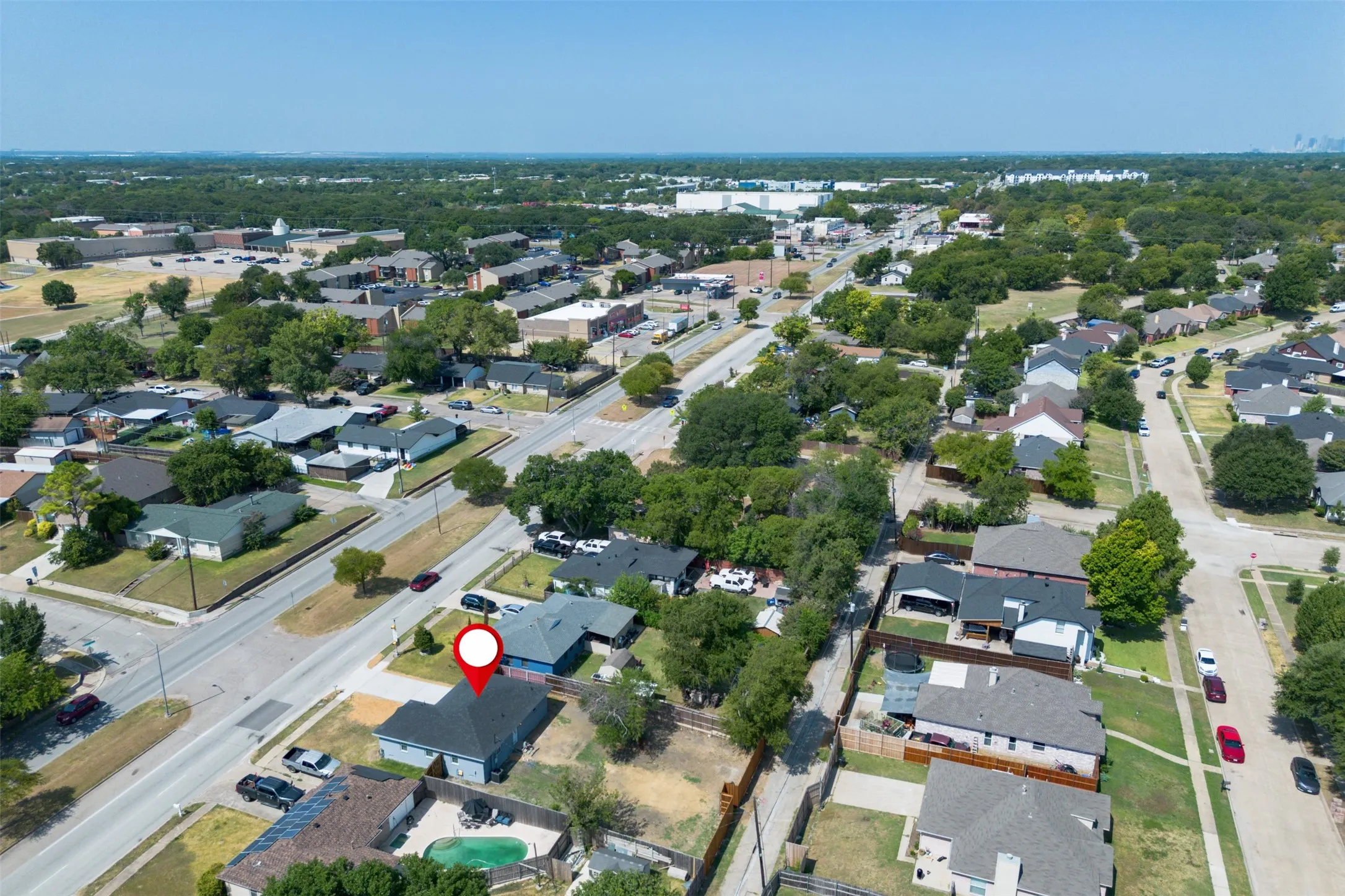 Single Family Residence For Sale in Dallas County , 1409 W Bruton Road, Mesquite, Texas 75149, 3 Bedroom, 2 Bathroom, Garage spaces, 1,361 Sqft, built in 1960, mls#21353981, Real Estate Agent in Mesquite, Homes For Sale in Dallas county, Homes For Sale in Mesquite, Realtor in Mesquite Texas, Real Estate Brokerage Independent Realty Texas, Luminita Cordes Realtor