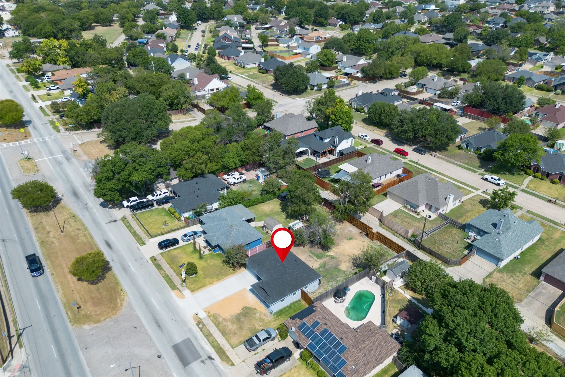 Single Family Residence For Sale in Dallas County , 1409 W Bruton Road, Mesquite, Texas 75149, 3 Bedroom, 2 Bathroom, Garage spaces, 1,361 Sqft, built in 1960, mls#21353981, Real Estate Agent in Mesquite, Homes For Sale in Dallas county, Homes For Sale in Mesquite, Realtor in Mesquite Texas, Real Estate Brokerage Independent Realty Texas, Luminita Cordes Realtor