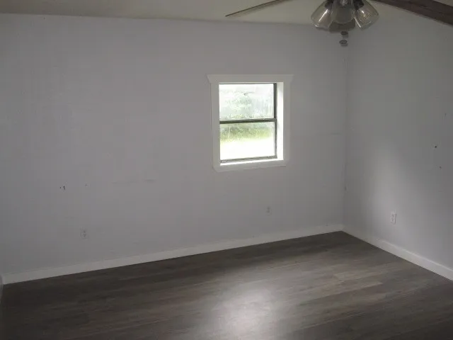 Single Family Residence For Sale in Grayson County , 58 Riner Road, Pottsboro, Texas 75076, 3 Bedroom, 2 Bathroom, 2 Garage spaces, 2,019 Sqft, built in 1962, mls#21356238, Real Estate Agent in Pottsboro, Homes For Sale in Grayson county, Homes For Sale in Pottsboro, Realtor in Pottsboro Texas, Real Estate Brokerage Independent Realty Texas, Luminita Cordes Realtor