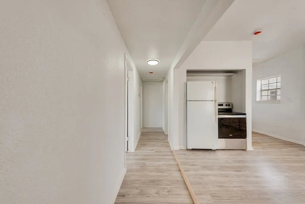 Quadruplex For Sale in Dallas County , 5004 E Side Avenue, Dallas, Texas 75214, 0, 0, Garage spaces, 0 Sqft, built in 1930, mls#21356233, Real Estate Agent in Dallas, Homes For Sale in Dallas county, Homes For Sale in Dallas, Realtor in Dallas Texas, Real Estate Brokerage Independent Realty Texas, Luminita Cordes Realtor