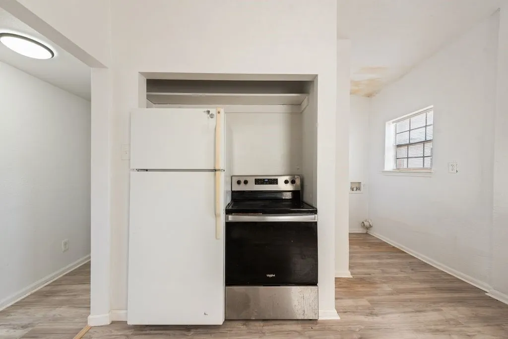Quadruplex For Sale in Dallas County , 5004 E Side Avenue, Dallas, Texas 75214, 0, 0, Garage spaces, 0 Sqft, built in 1930, mls#21356233, Real Estate Agent in Dallas, Homes For Sale in Dallas county, Homes For Sale in Dallas, Realtor in Dallas Texas, Real Estate Brokerage Independent Realty Texas, Luminita Cordes Realtor