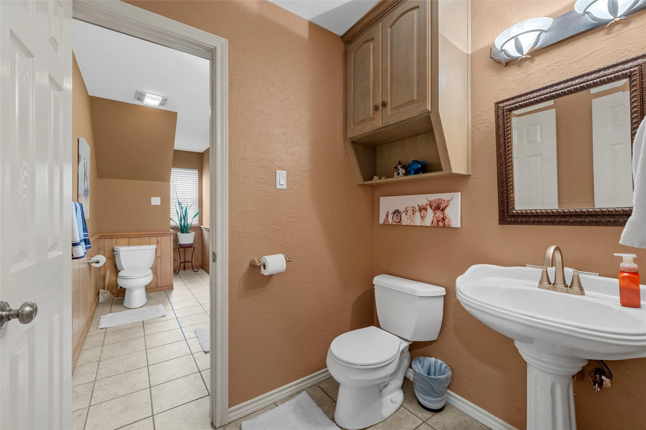 Farm For Sale in Hill County , 108 Mabry Lane, Whitney, Texas 76692, 3 Bedroom, 4 Bathroom, 4 Garage spaces, 3,150 Sqft, built in 2000, mls#21355478, Real Estate Agent in Whitney, Homes For Sale in Hill county, Homes For Sale in Whitney, Realtor in Whitney Texas, Real Estate Brokerage Independent Realty Texas, Luminita Cordes Realtor