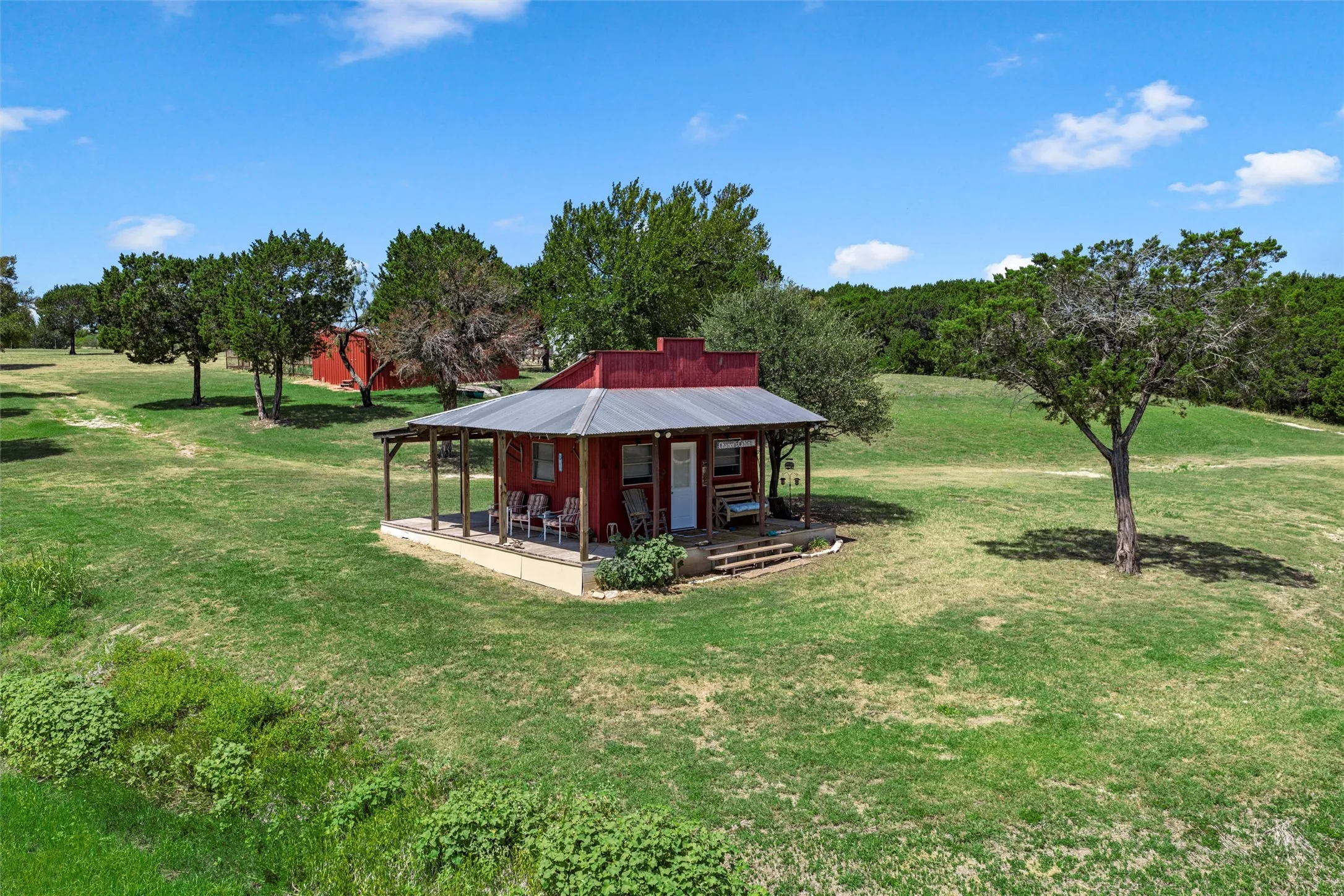 Farm For Sale in Hill County , 108 Mabry Lane, Whitney, Texas 76692, 3 Bedroom, 4 Bathroom, 4 Garage spaces, 3,150 Sqft, built in 2000, mls#21355478, Real Estate Agent in Whitney, Homes For Sale in Hill county, Homes For Sale in Whitney, Realtor in Whitney Texas, Real Estate Brokerage Independent Realty Texas, Luminita Cordes Realtor