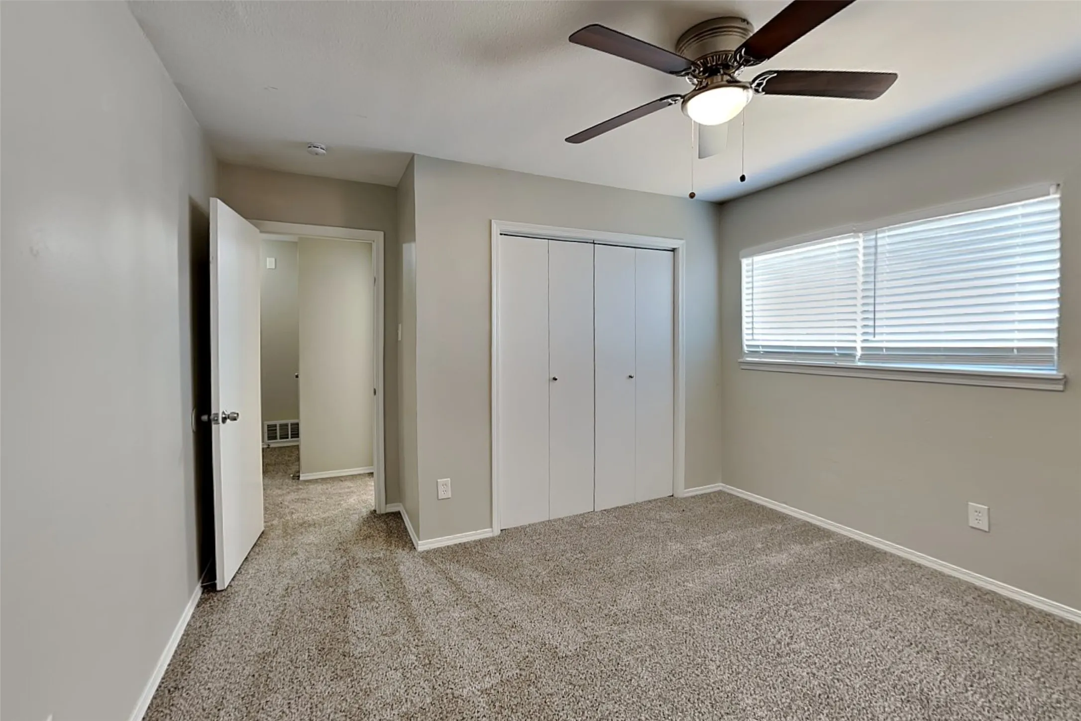 Single Family Residence For Rent in Collin County , 845 Whitehall Drive, Plano, Texas 75023, 3 Bedroom, 3 Bathroom, 2 Garage spaces, 1,473 Sqft, built in 1981, mls#21356250, Real Estate Agent in Plano, Homes For Rent in Collin county, Homes For Rent in Plano, Realtor in Plano Texas, Real Estate Brokerage Independent Realty Texas, Luminita Cordes Realtor