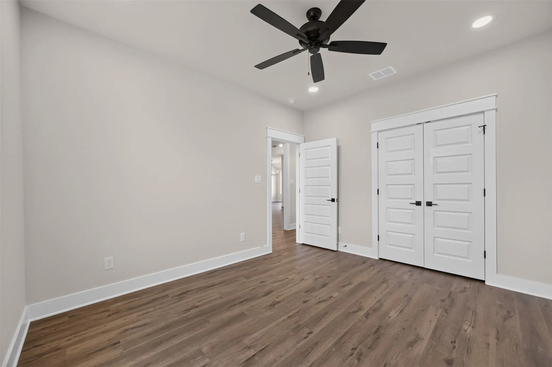 Single Family Residence For Sale in Ellis County , 181 CHISHOLM Trail, Waxahachie, Texas 75165, 3 Bedroom, 3 Bathroom, 2 Garage spaces, 2,226 Sqft, built in 2026, mls#21351412, Real Estate Agent in Waxahachie, Homes For Sale in Ellis county, Homes For Sale in Waxahachie, Realtor in Waxahachie Texas, Real Estate Brokerage Independent Realty Texas, Luminita Cordes Realtor