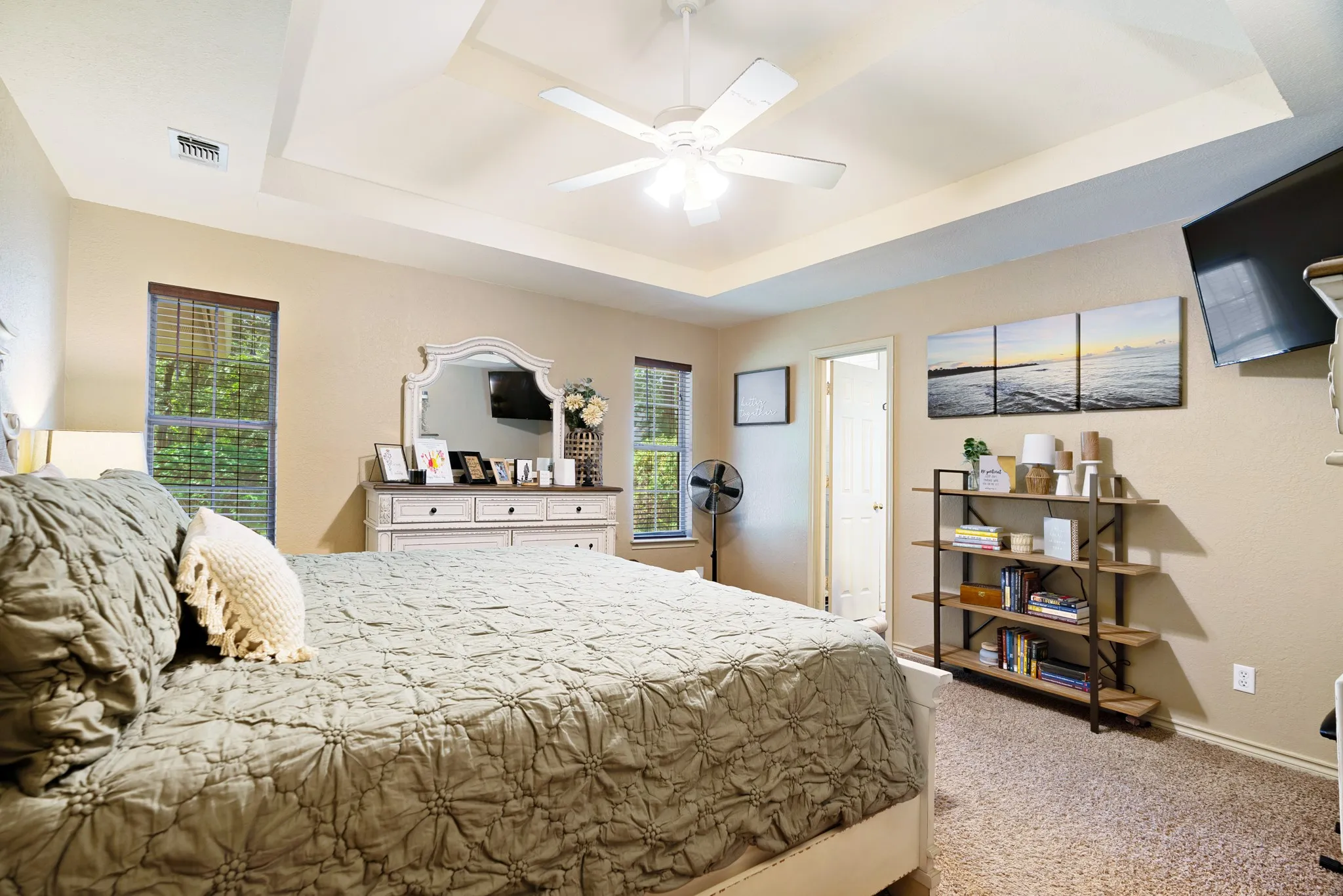Single Family Residence For Sale in Lamar County , 245 Red Oak Lane, Powderly, Texas 75473, 3 Bedroom, 2 Bathroom, 2 Garage spaces, 1,994 Sqft, built in 1995, mls#21355209, Real Estate Agent in Powderly, Homes For Sale in Lamar county, Homes For Sale in Powderly, Realtor in Powderly Texas, Real Estate Brokerage Independent Realty Texas, Luminita Cordes Realtor
