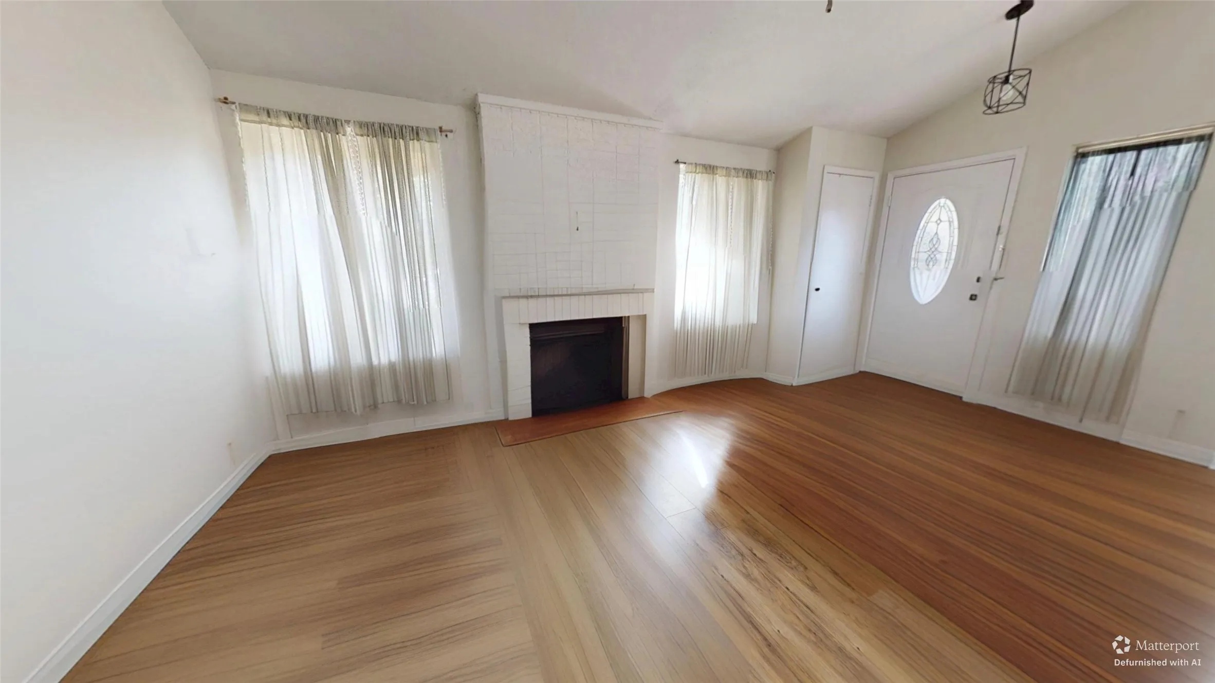 Single Family Residence For Sale in Denton County , 654 Harvest Hill Street, Lewisville, Texas 75067, 2 Bedroom, 2 Bathroom, Garage spaces, 1,314 Sqft, built in 1983, Price $250,000, mls#21355145, Real Estate Agent in Lewisville, Homes For Sale in Denton county, Homes For Sale in Lewisville, Realtor in Lewisville Texas, Real Estate Brokerage Independent Realty Texas, Luminita Cordes Realtor