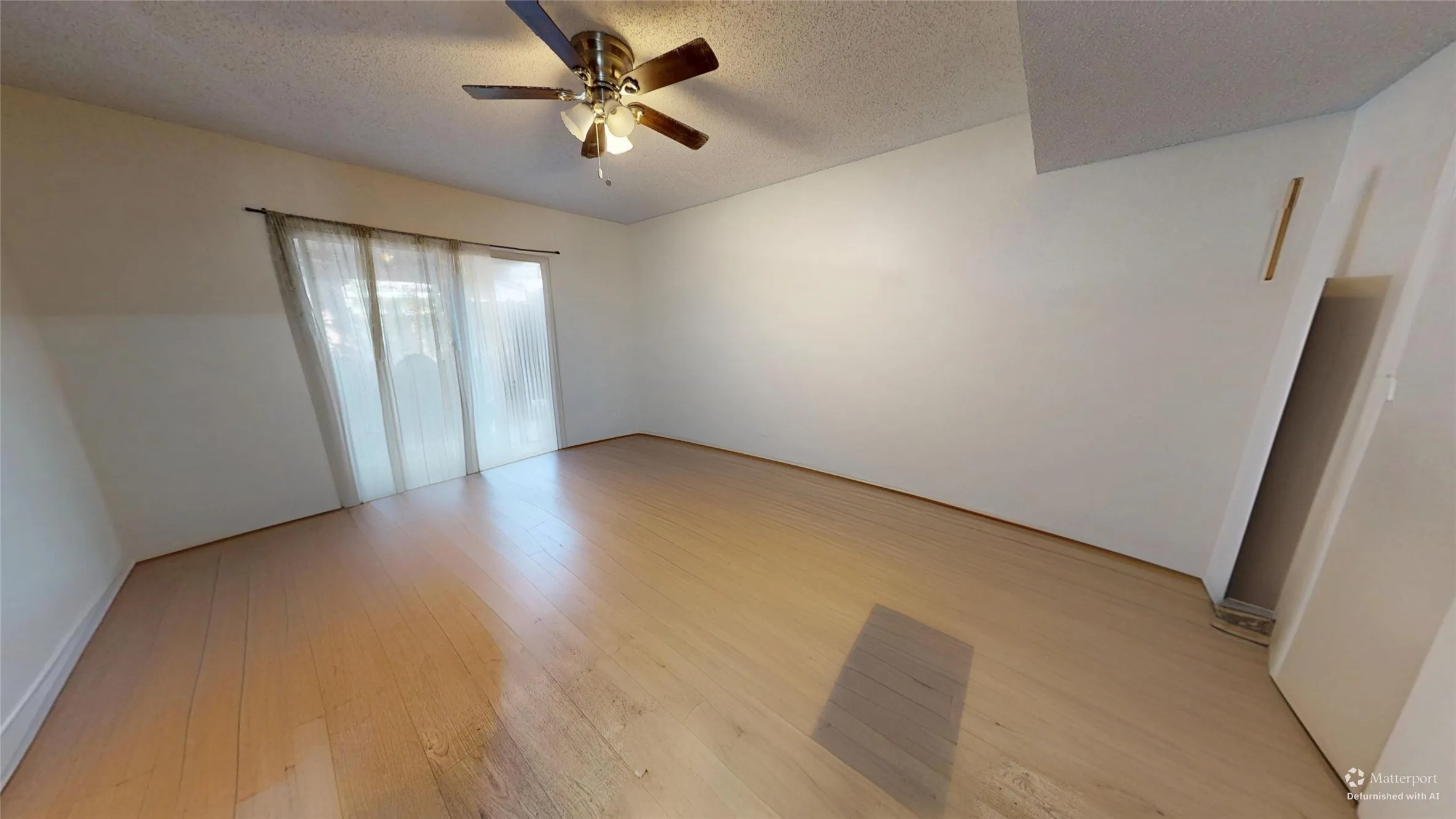 Single Family Residence For Sale in Denton County , 654 Harvest Hill Street, Lewisville, Texas 75067, 2 Bedroom, 2 Bathroom, Garage spaces, 1,314 Sqft, built in 1983, Price $250,000, mls#21355145, Real Estate Agent in Lewisville, Homes For Sale in Denton county, Homes For Sale in Lewisville, Realtor in Lewisville Texas, Real Estate Brokerage Independent Realty Texas, Luminita Cordes Realtor