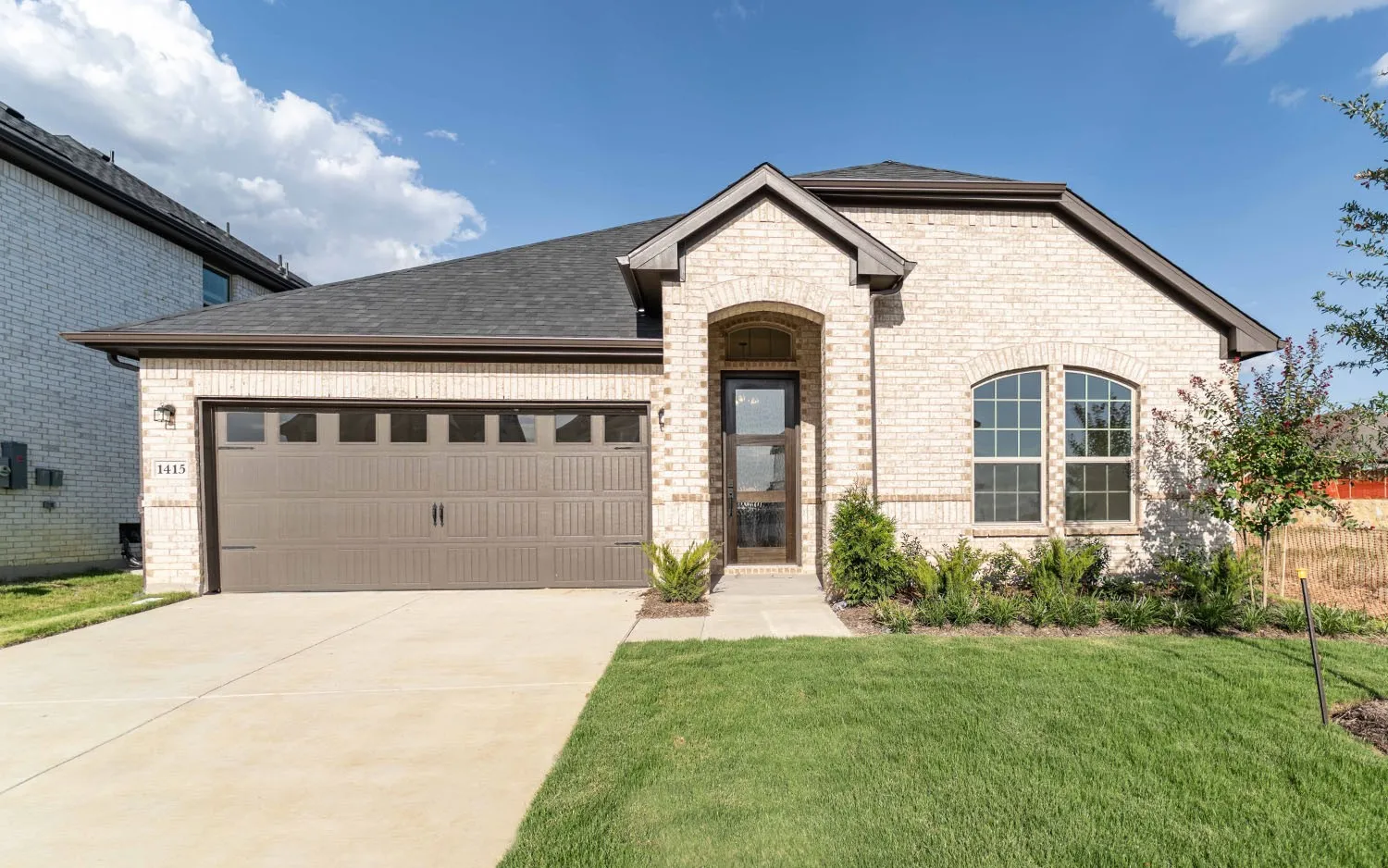 Single Family Residence For Sale in Collin County , 1415 Florence, Celina, Texas 75009, 3 Bedroom, 2 Bathroom, 2 Garage spaces, 2,264 Sqft, built in 2025, Price $449,990, mls#21356260, Real Estate Agent in Celina, Homes For Sale in Collin county, Homes For Sale in Celina, Realtor in Celina Texas, Real Estate Brokerage Independent Realty Texas, Luminita Cordes Realtor