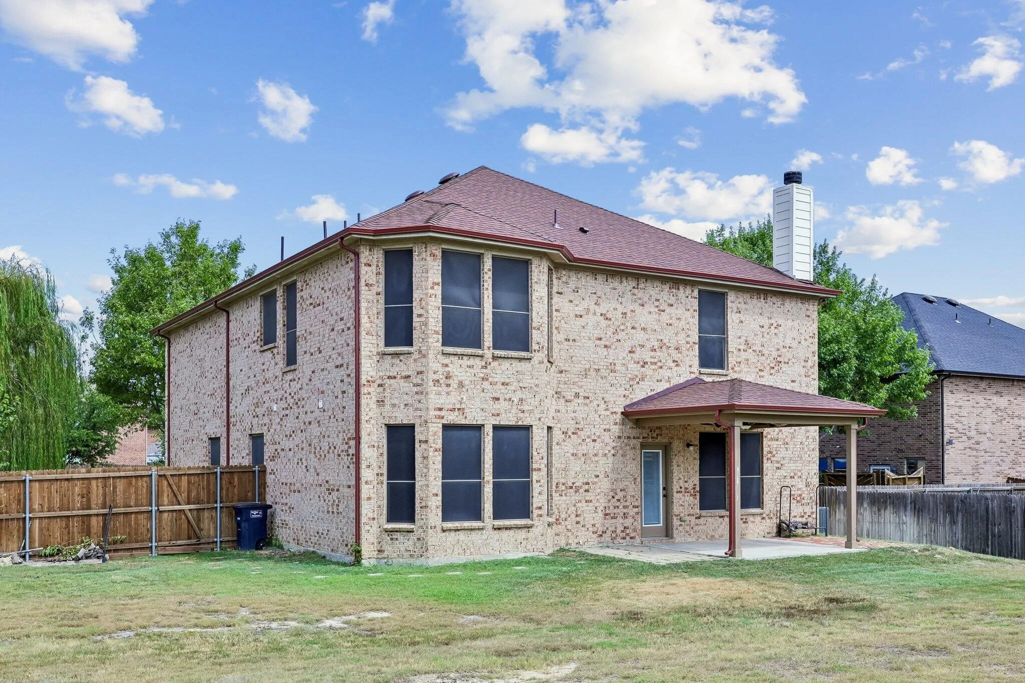 Single Family Residence For Sale in Tarrant County , 5929 Clipper Lane, Fort Worth, Texas 76179, 4 Bedroom, 4 Bathroom, 2 Garage spaces, 3,610 Sqft, built in 2007, mls#21356275, Real Estate Agent in Fort Worth, Homes For Sale in Tarrant county, Homes For Sale in Fort Worth, Realtor in Fort Worth Texas, Real Estate Brokerage Independent Realty Texas, Luminita Cordes Realtor