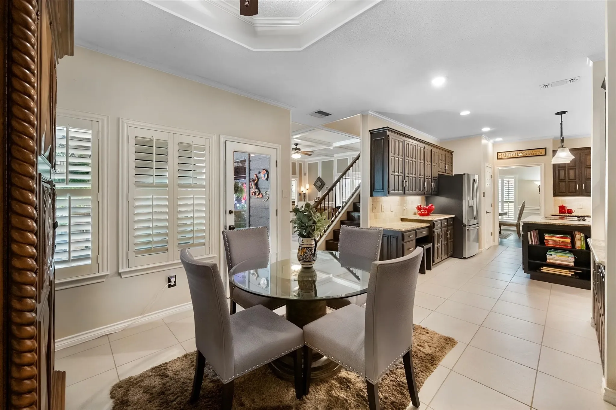 Single Family Residence For Sale in Tarrant County , 3320 Thorntree Court, Arlington, Texas 76016, 4 Bedroom, 4 Bathroom, 3 Garage spaces, 3,426 Sqft, built in 1986, mls#21355205, Real Estate Agent in Arlington, Homes For Sale in Tarrant county, Homes For Sale in Arlington, Realtor in Arlington Texas, Real Estate Brokerage Independent Realty Texas, Luminita Cordes Realtor