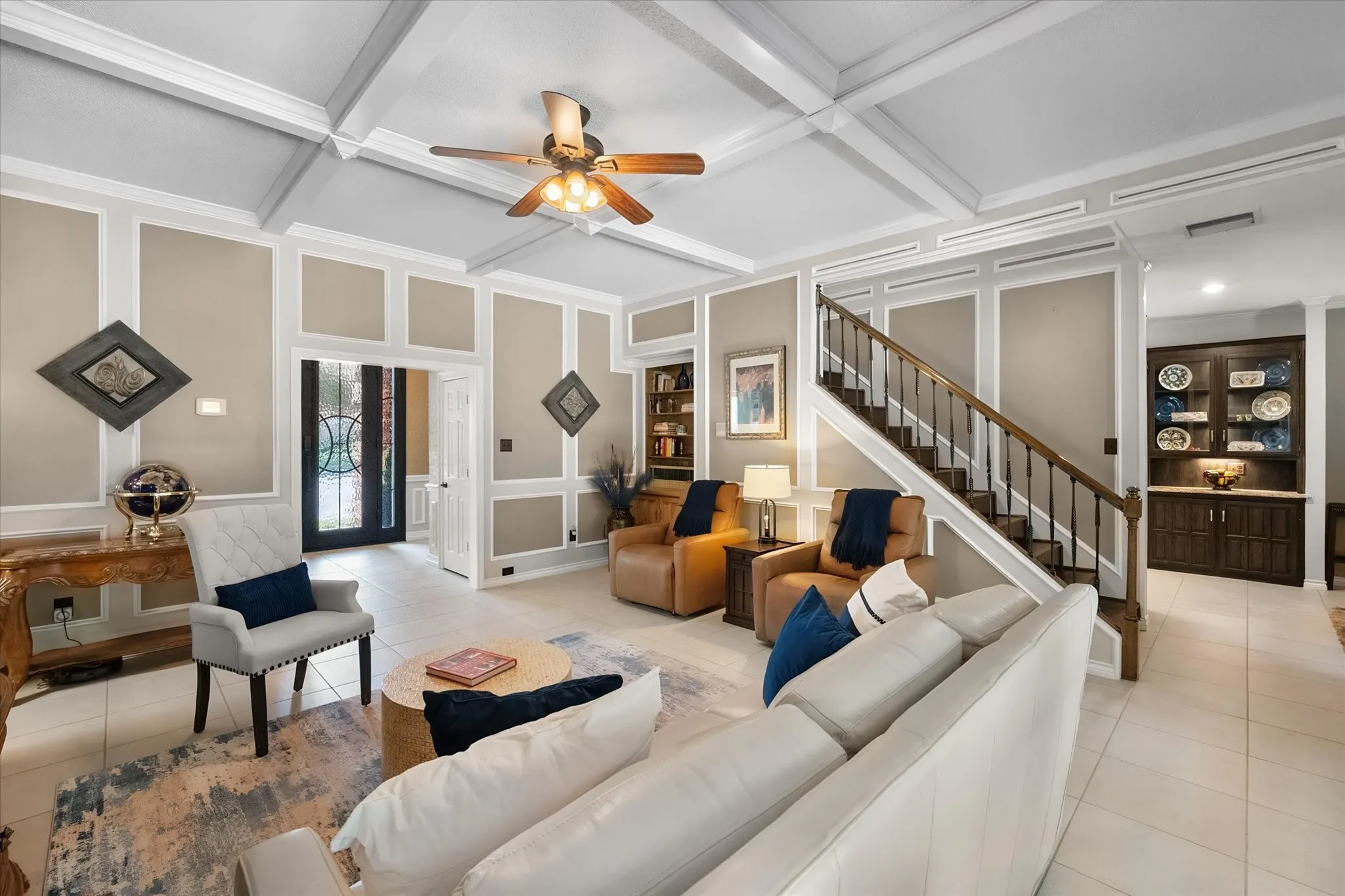 Single Family Residence For Sale in Tarrant County , 3320 Thorntree Court, Arlington, Texas 76016, 4 Bedroom, 4 Bathroom, 3 Garage spaces, 3,426 Sqft, built in 1986, mls#21355205, Real Estate Agent in Arlington, Homes For Sale in Tarrant county, Homes For Sale in Arlington, Realtor in Arlington Texas, Real Estate Brokerage Independent Realty Texas, Luminita Cordes Realtor