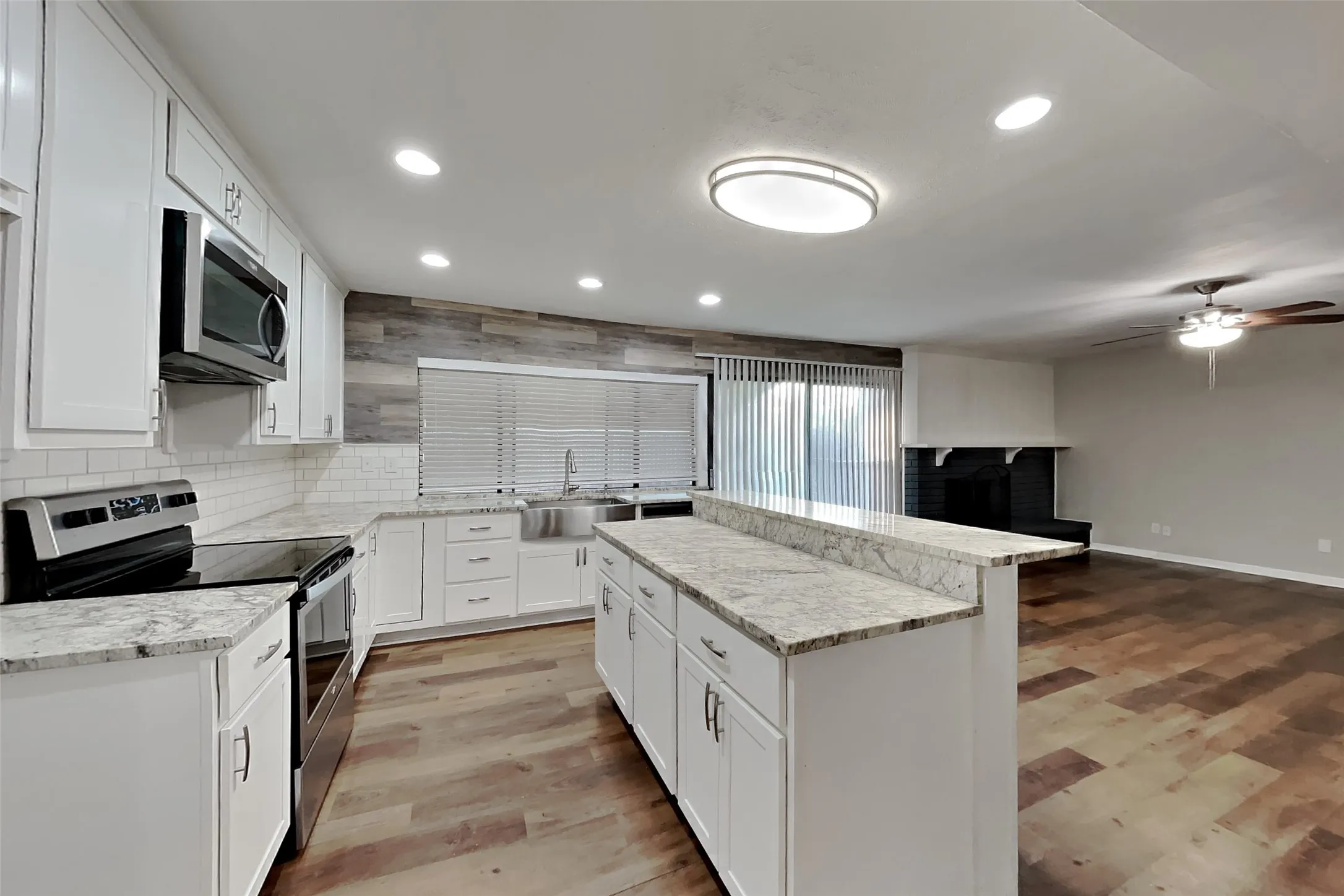 Single Family Residence For Rent in Collin County , 4644 Ringgold Lane, Plano, Texas 75093, 3 Bedroom, 2 Bathroom, 2 Garage spaces, 1,918 Sqft, built in 1981, mls#21356276, Real Estate Agent in Plano, Homes For Rent in Collin county, Homes For Rent in Plano, Realtor in Plano Texas, Real Estate Brokerage Independent Realty Texas, Luminita Cordes Realtor