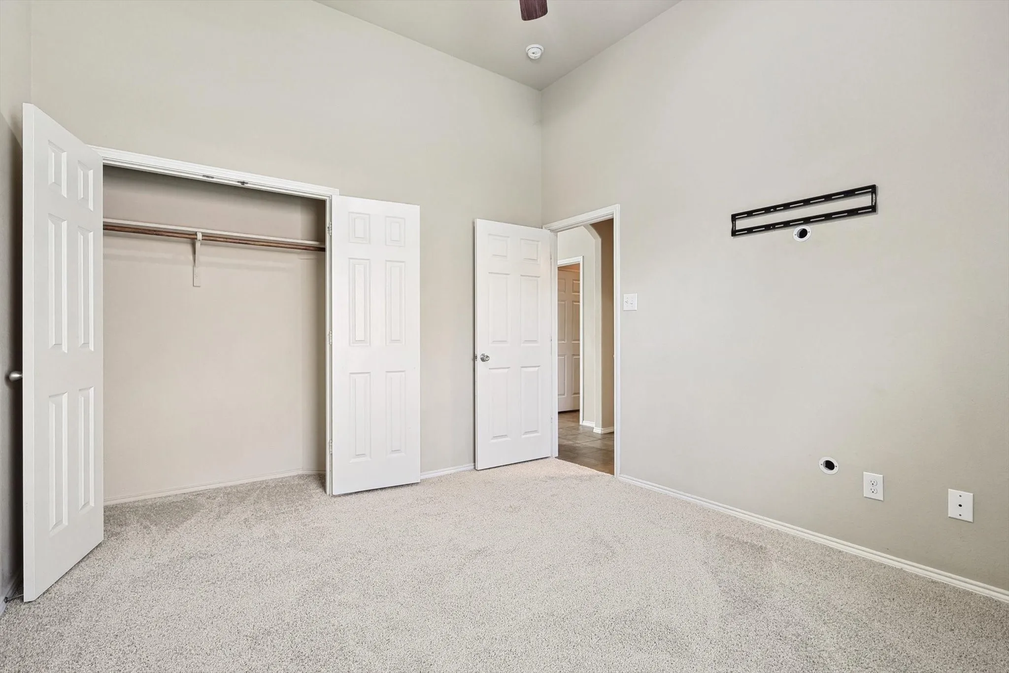 Single Family Residence For Rent in Denton County , 2321 Scott Creek Drive, Little Elm, Texas 75068, 4 Bedroom, 2 Bathroom, 2 Garage spaces, 2,006 Sqft, built in 2013, mls#21356000, Real Estate Agent in Little Elm, Homes For Rent in Denton county, Homes For Rent in Little Elm, Realtor in Little Elm Texas, Real Estate Brokerage Independent Realty Texas, Luminita Cordes Realtor
