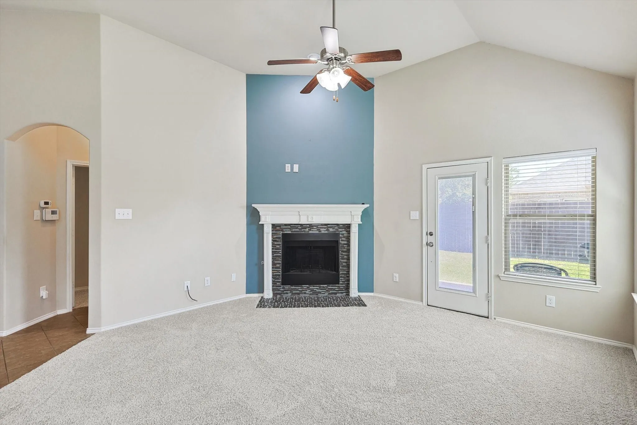 Single Family Residence For Rent in Denton County , 2321 Scott Creek Drive, Little Elm, Texas 75068, 4 Bedroom, 2 Bathroom, 2 Garage spaces, 2,006 Sqft, built in 2013, mls#21356000, Real Estate Agent in Little Elm, Homes For Rent in Denton county, Homes For Rent in Little Elm, Realtor in Little Elm Texas, Real Estate Brokerage Independent Realty Texas, Luminita Cordes Realtor