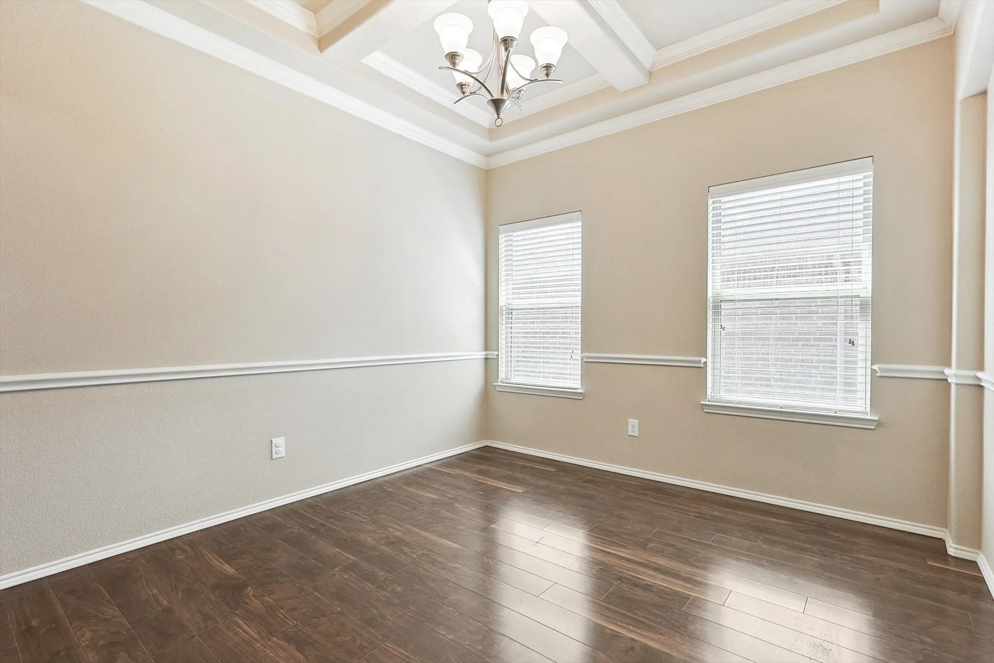 Single Family Residence For Rent in Denton County , 2321 Scott Creek Drive, Little Elm, Texas 75068, 4 Bedroom, 2 Bathroom, 2 Garage spaces, 2,006 Sqft, built in 2013, mls#21356000, Real Estate Agent in Little Elm, Homes For Rent in Denton county, Homes For Rent in Little Elm, Realtor in Little Elm Texas, Real Estate Brokerage Independent Realty Texas, Luminita Cordes Realtor