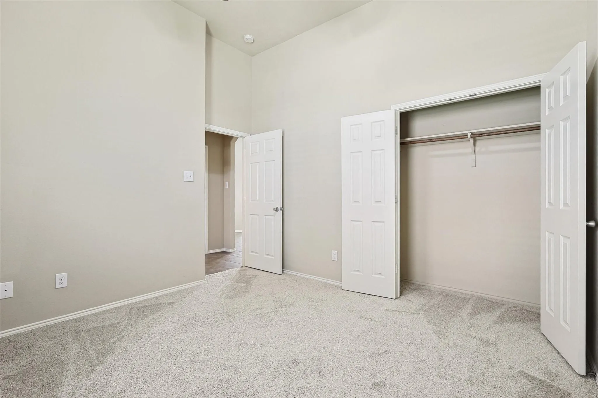 Single Family Residence For Rent in Denton County , 2321 Scott Creek Drive, Little Elm, Texas 75068, 4 Bedroom, 2 Bathroom, 2 Garage spaces, 2,006 Sqft, built in 2013, mls#21356000, Real Estate Agent in Little Elm, Homes For Rent in Denton county, Homes For Rent in Little Elm, Realtor in Little Elm Texas, Real Estate Brokerage Independent Realty Texas, Luminita Cordes Realtor